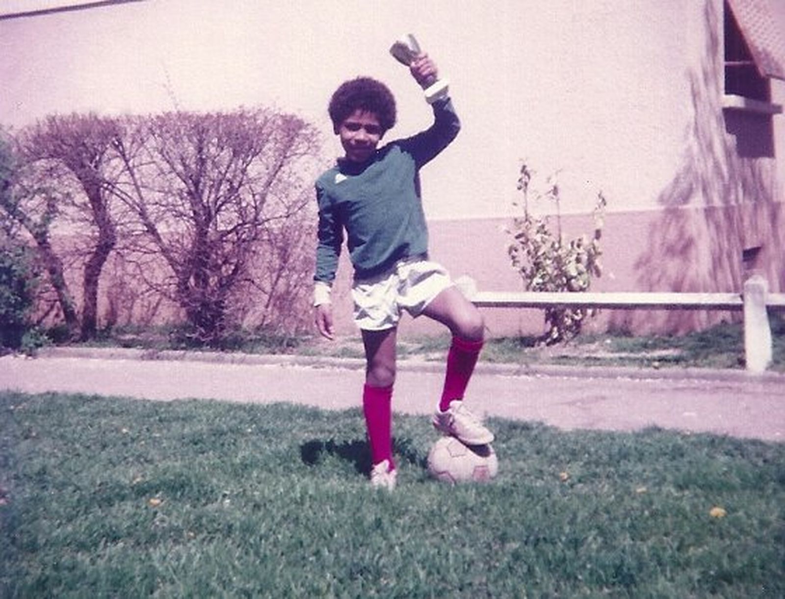 Mayo de 1984, ataviado con los colores de Francia.