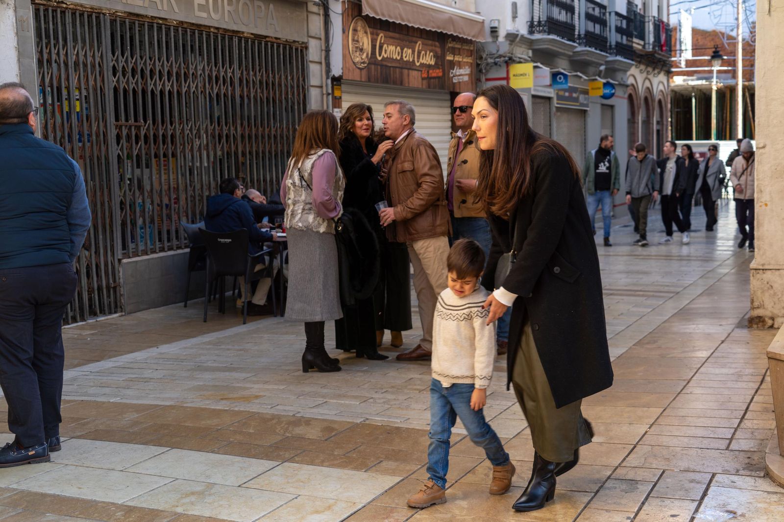 Imágenes de la fiesta del 31 de diciembre en las calles de Huelva