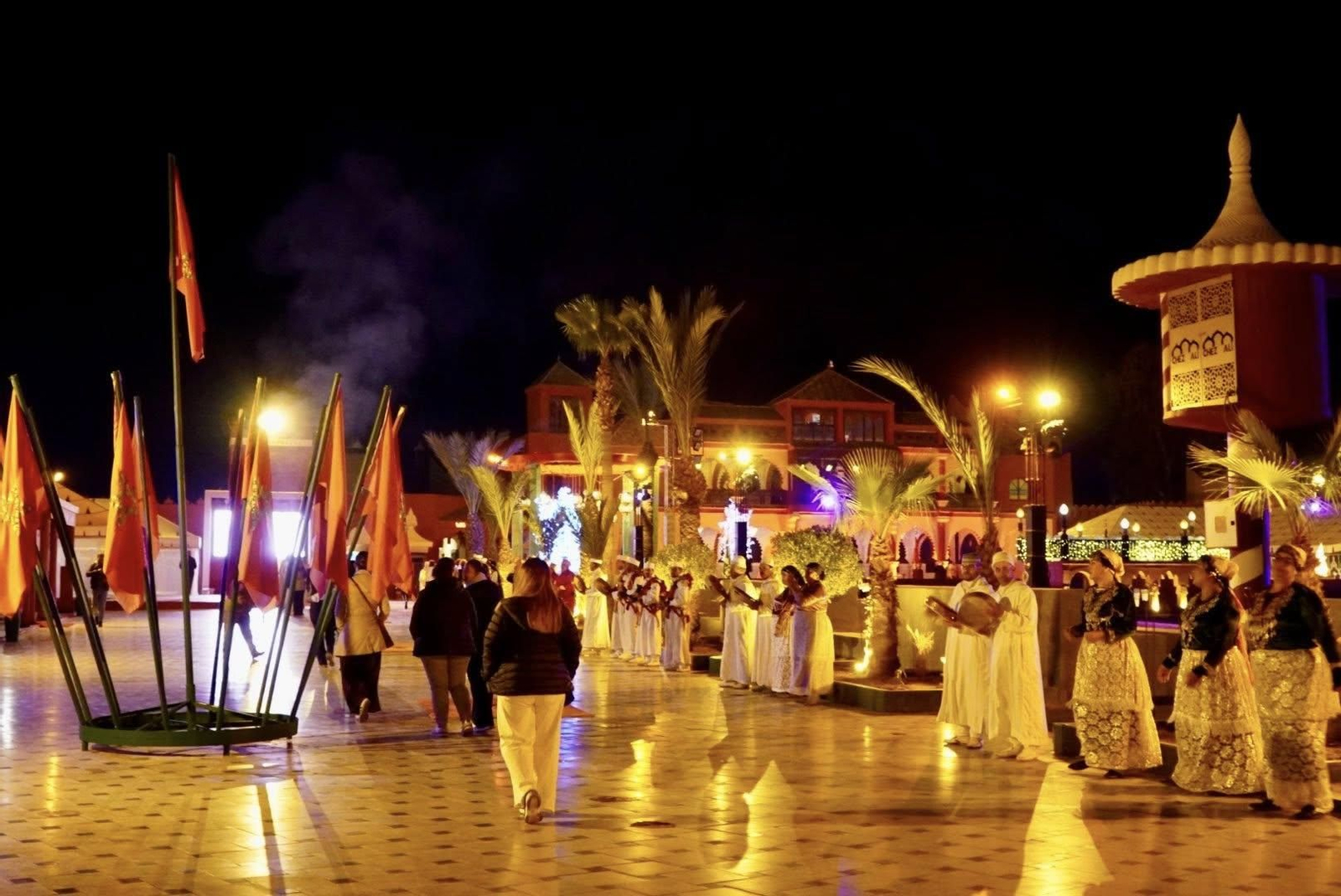 Medio centenar de mujeres vicarias se empapa de la cultura marroquí en un viaje para el recuerdo