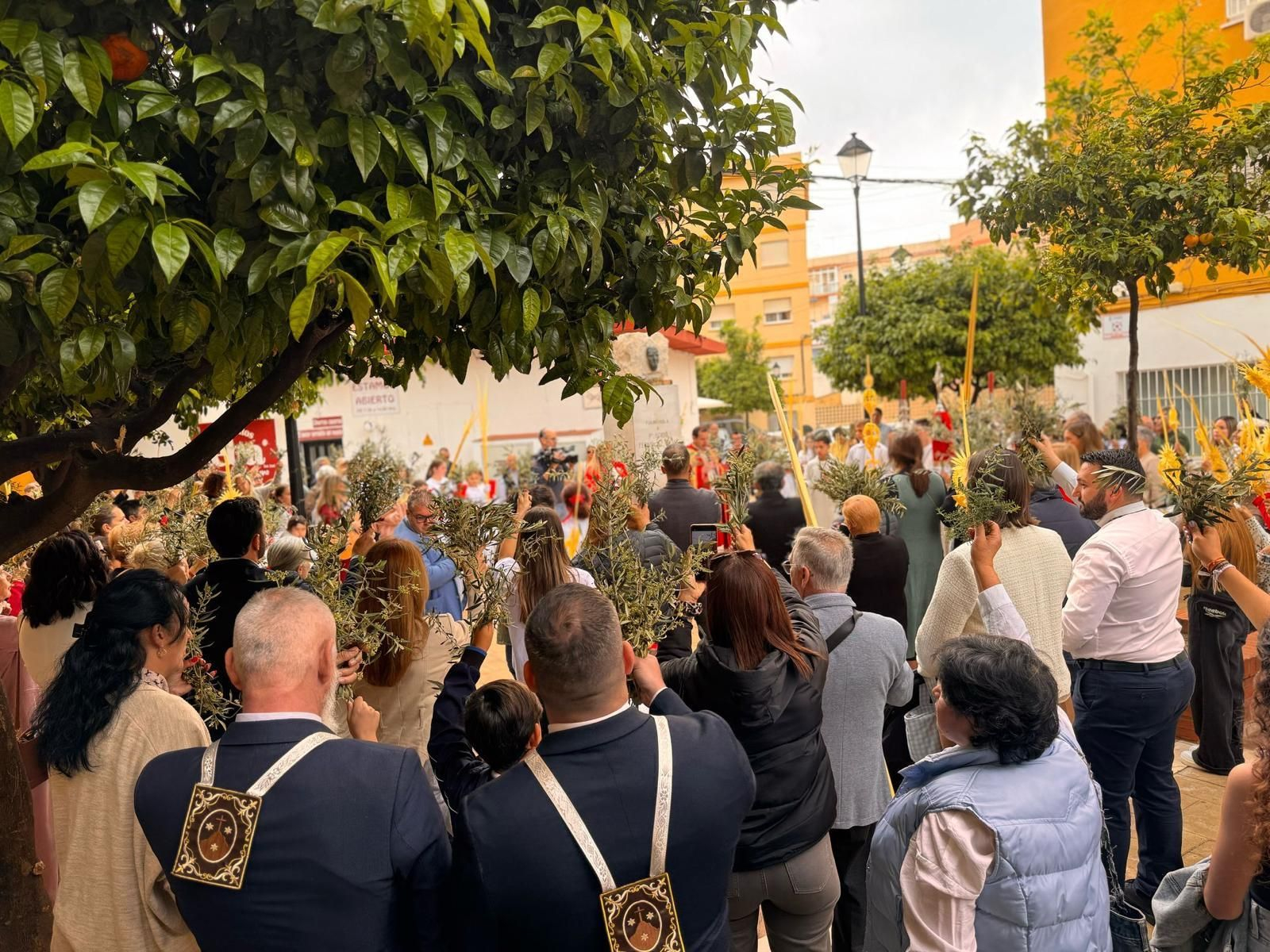 Exaltación en El Boquetillo de Fuengirola con la salida de La Pollinica Exaltación en El Boquetillo de Fuengirola con la salida de La Pollinica
