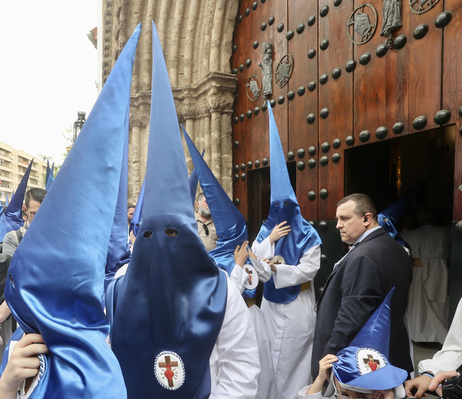 Las imágenes de la Hiniesta en la Semana Santa de Sevilla 2024