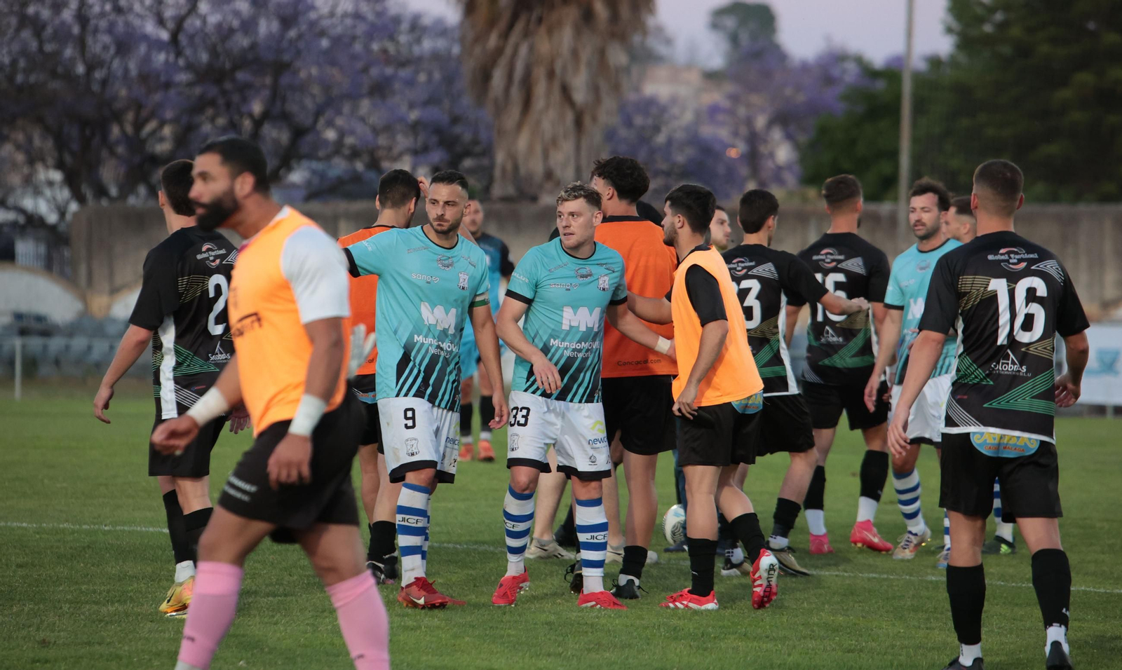 Imágenes del parido del Jerez Industrial - Arcos en el Pedro Garrido