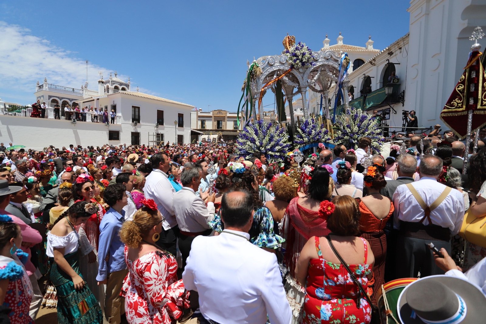 Imágenes de la presentación de las  Hermandades filiales  del sábado en el Rocío