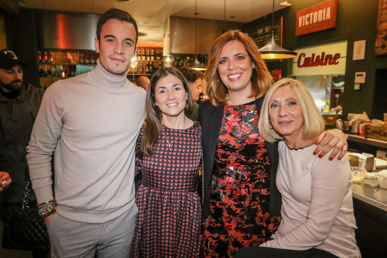 Las fotos de la celebración en el restaurante KGB de los éxitos de 2019
