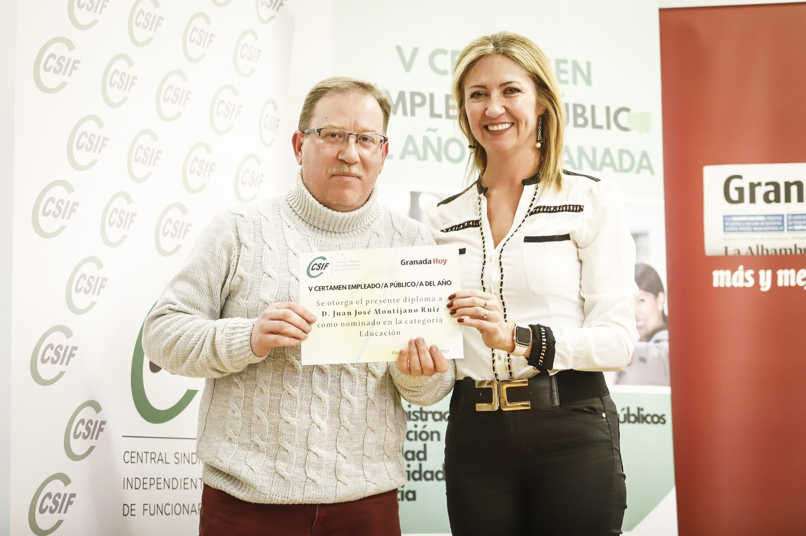 Las imágenes de la entrega de diplomas a los 23 finalistas del V Certamen del Empleado Público del año