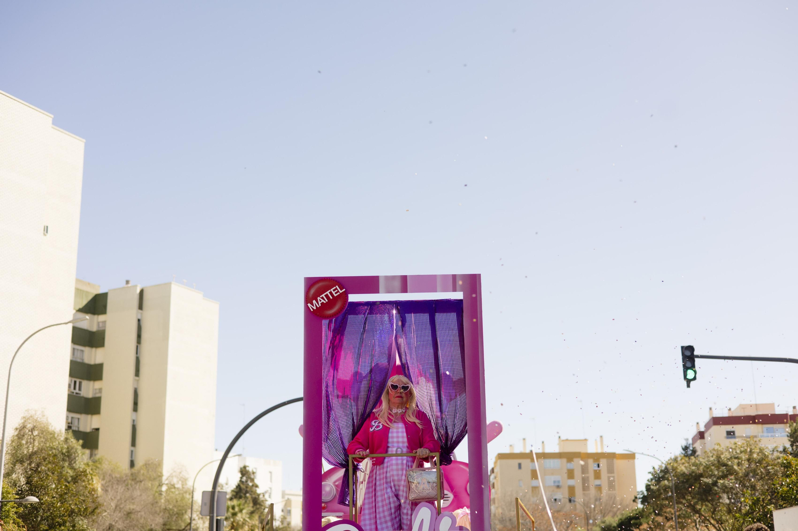 Búscate en las imágenes de la cabalgata de carnaval de San Fernando