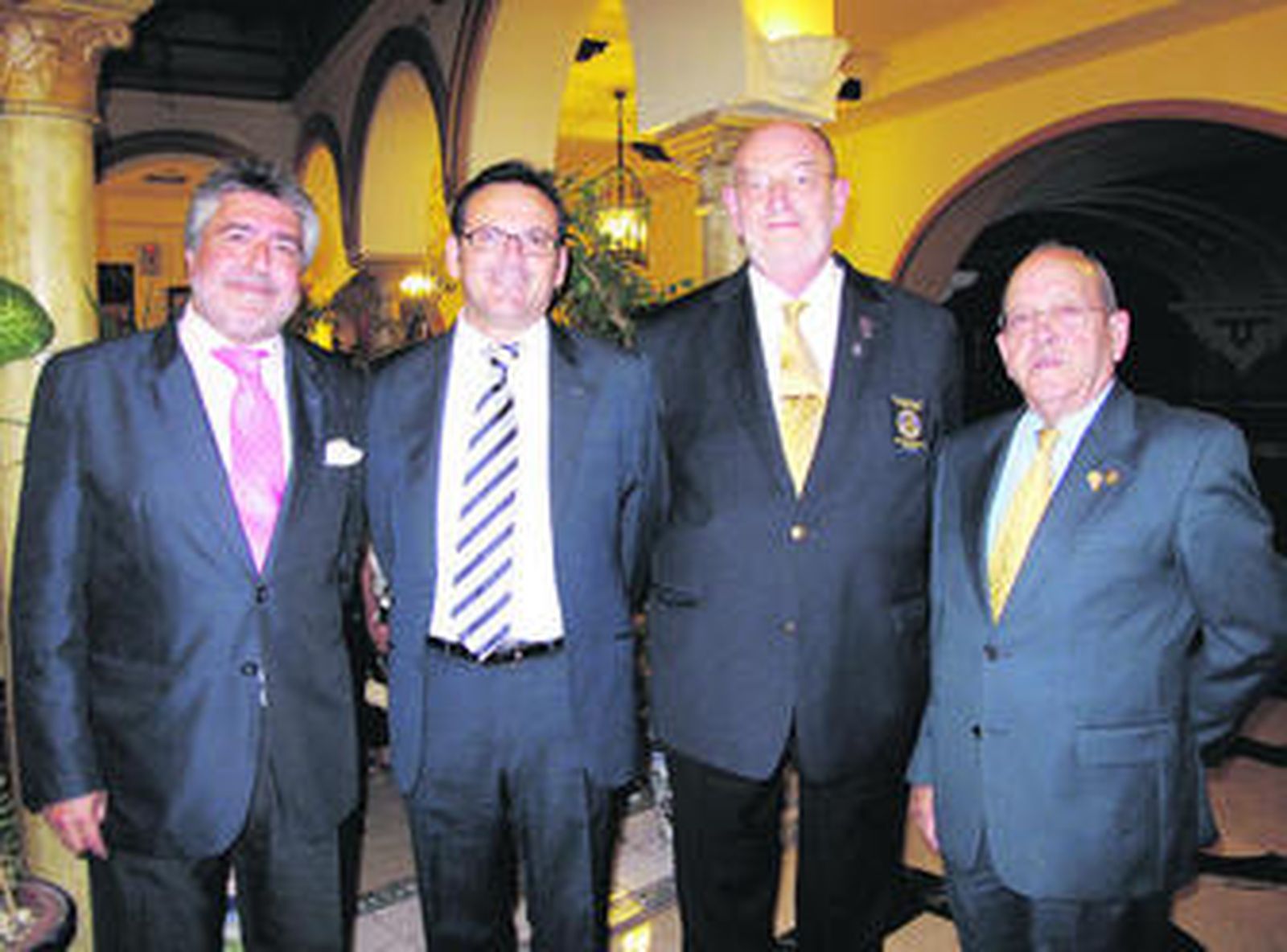 Adolfo Sánchez de Movellán Ruiz, Luis Oliver y Ángel Vergara.