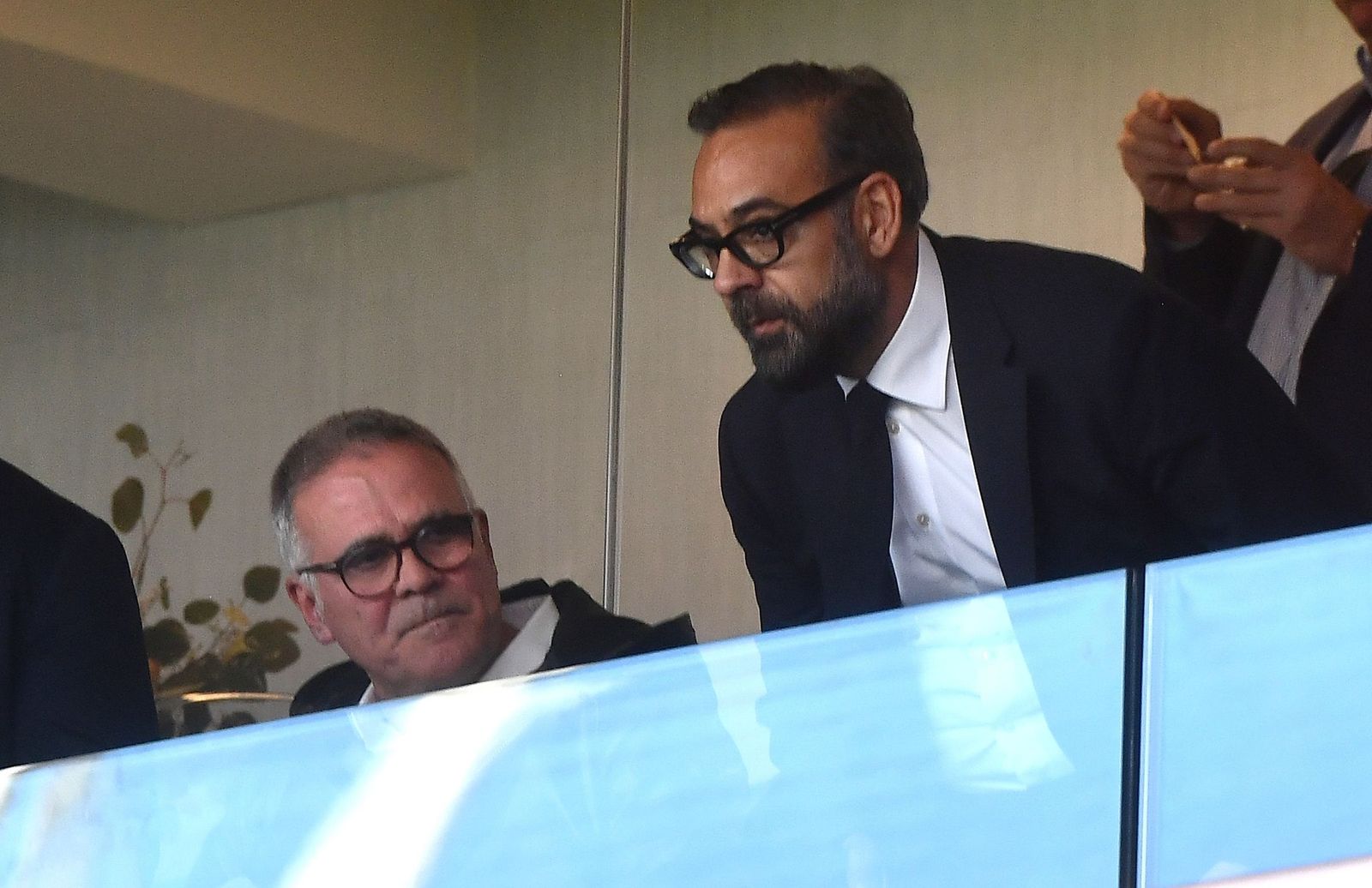 Andrés Blázquez, en el palco del estadio Luigi Ferraris, de Génova.
