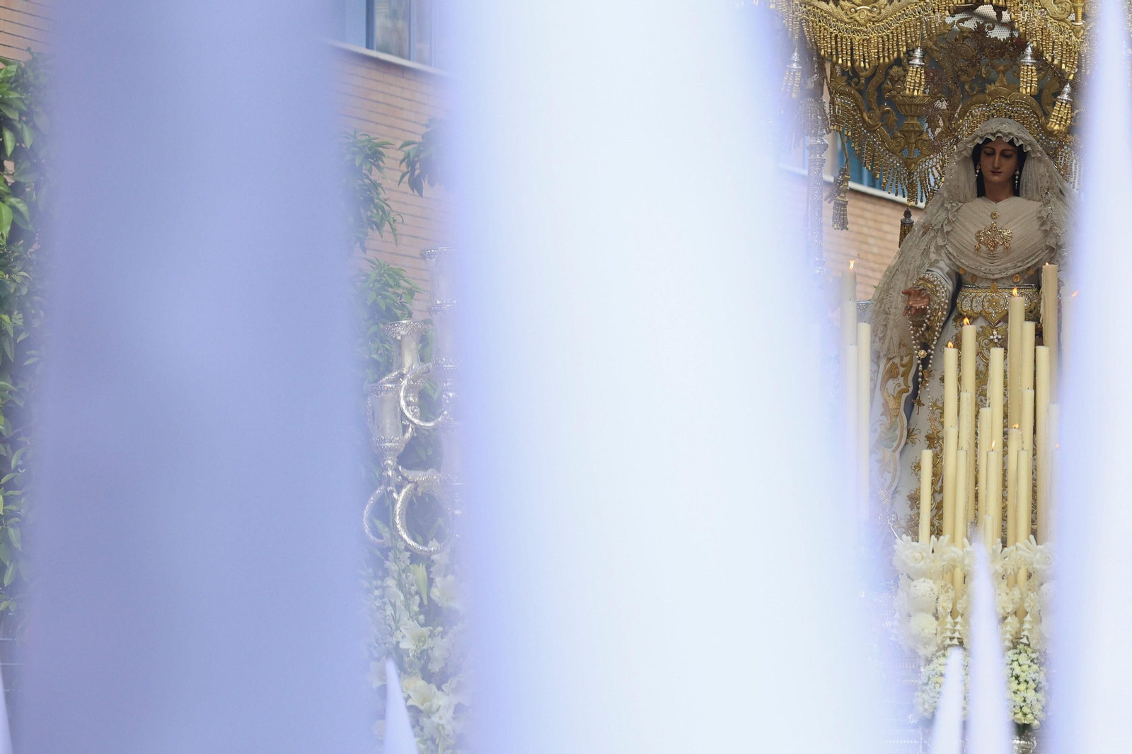 El Rocío en el Martes Santo de Málaga, en fotos