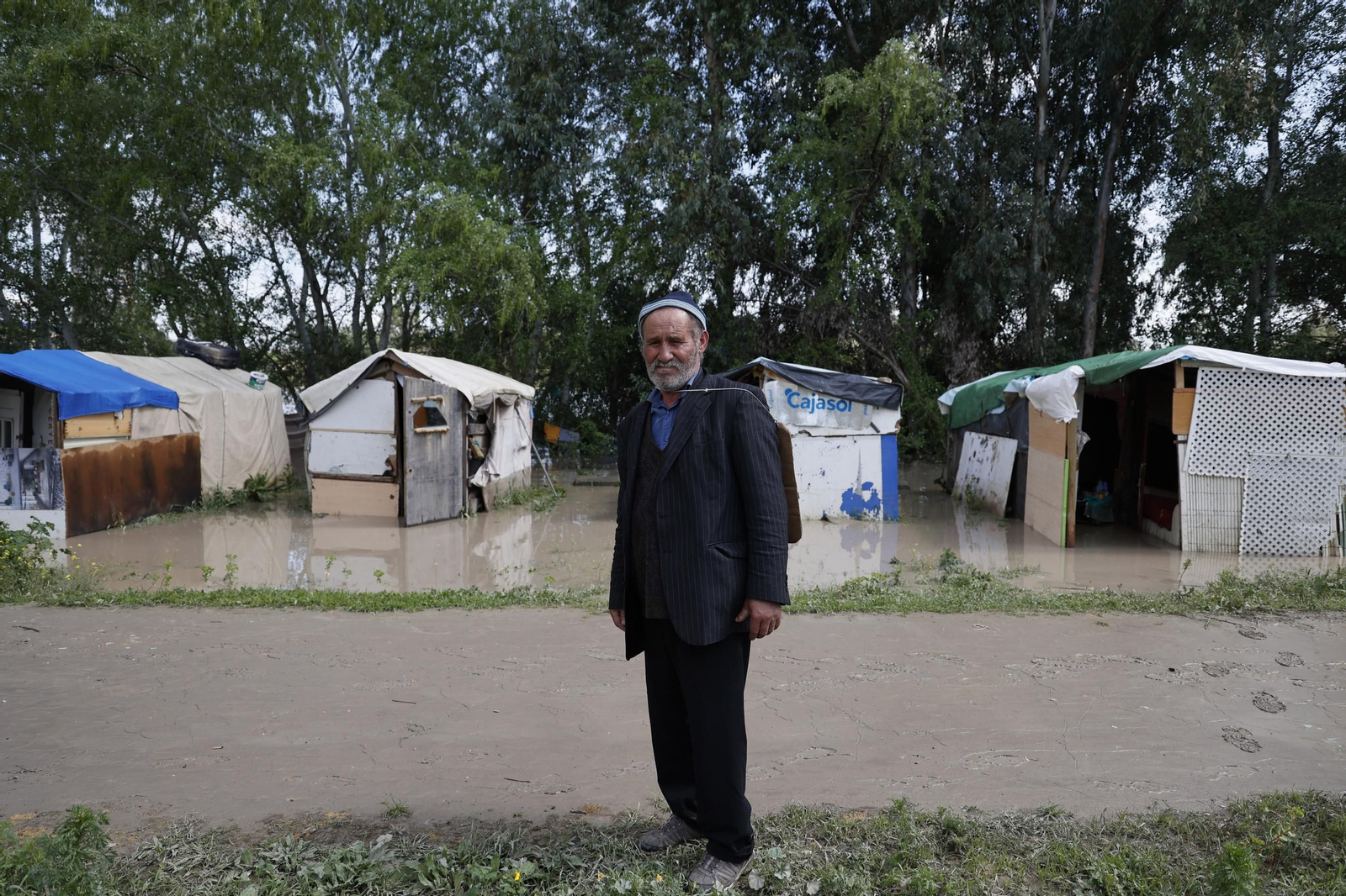Las imágenes de la inundación del poblado chabolista junto a la orilla del Guadalquivir
