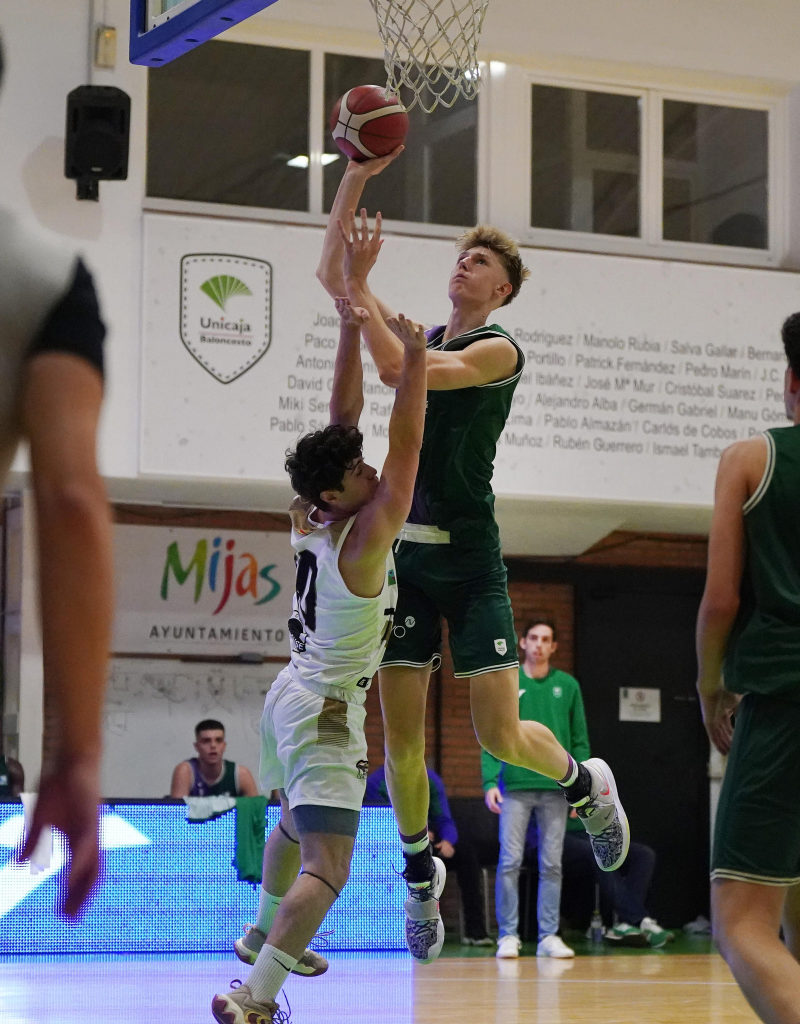 El Unicaja doblega al Benahavís en el derbi de Liga EBA (88-78)