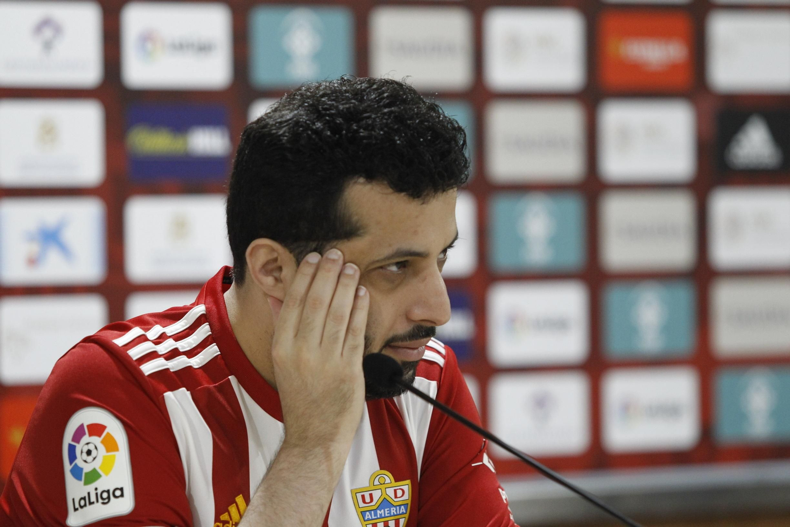 Fotogalería rueda de prensa dueño U.D. Almería, Turki Al-Sheik