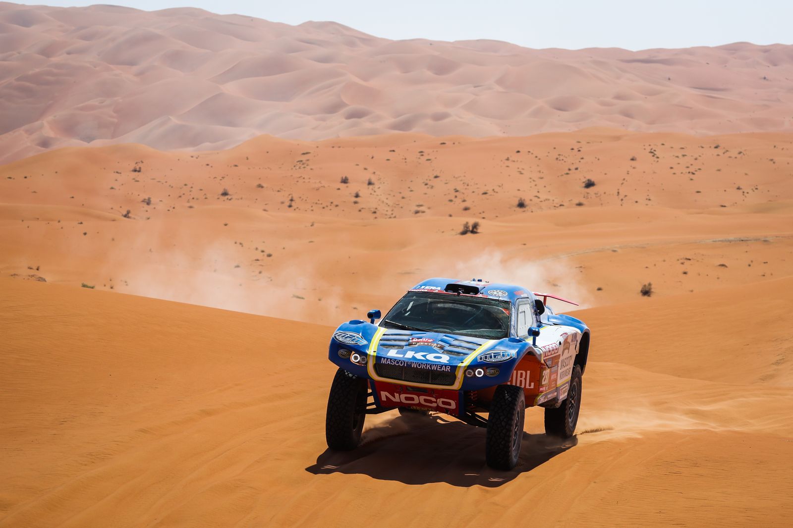 Las espectaculares imágenes del Dakar por las dunas