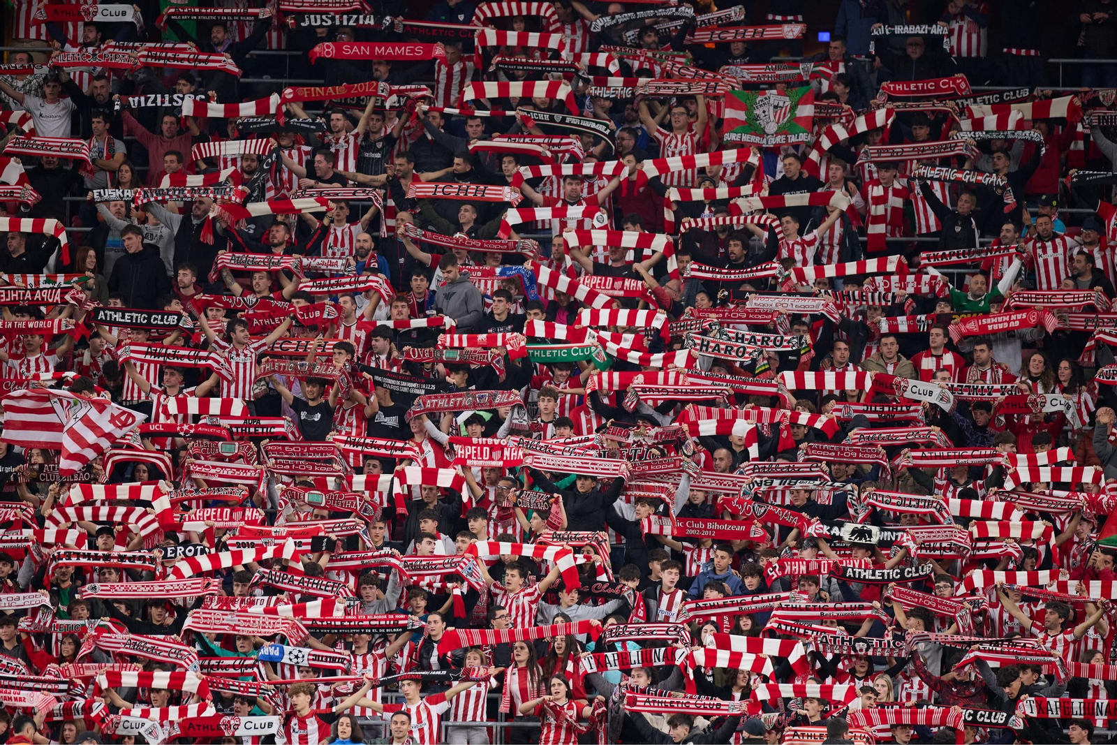 El Athletic Club-PSG, en imágenes