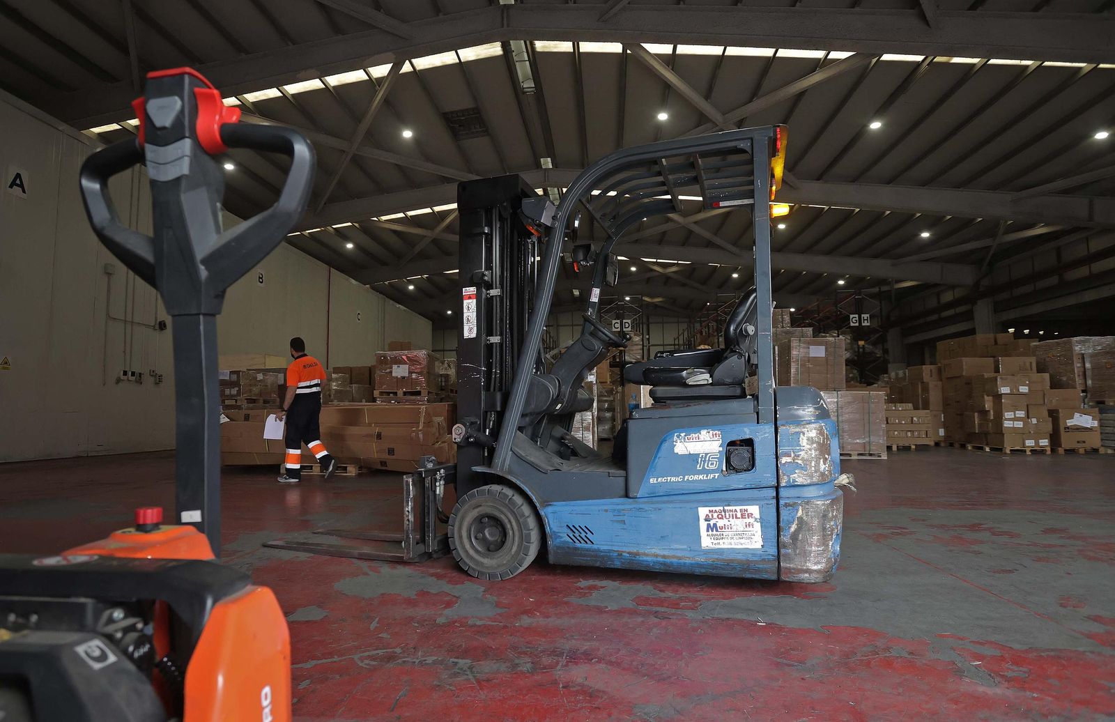 El depósito franco del Puerto de Algeciras, en imágenes