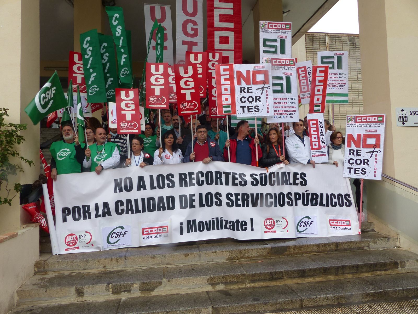 Nueva protesta en el Hospital Provincial contra la "precariedad laboral ...