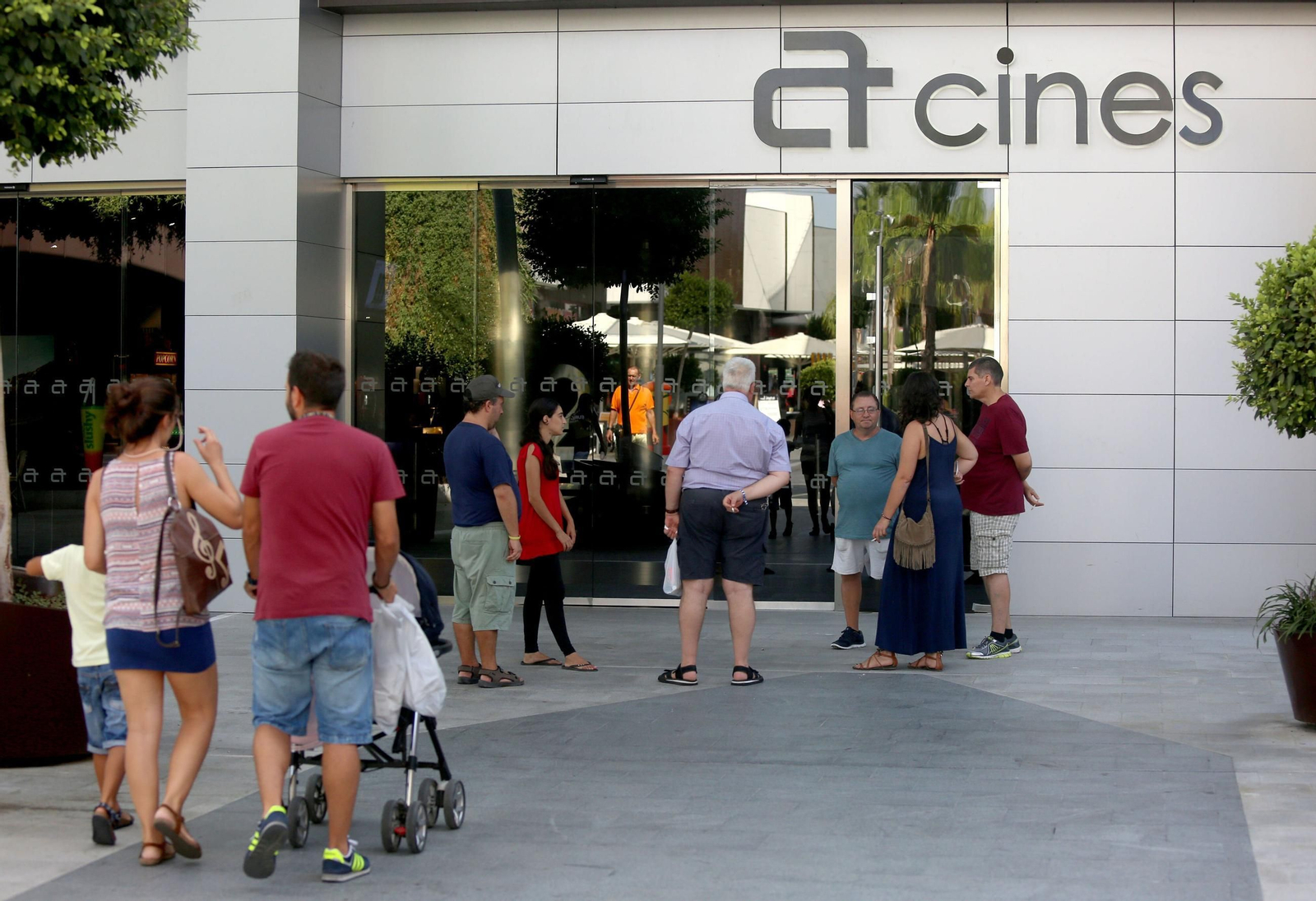 Cines en el Holea