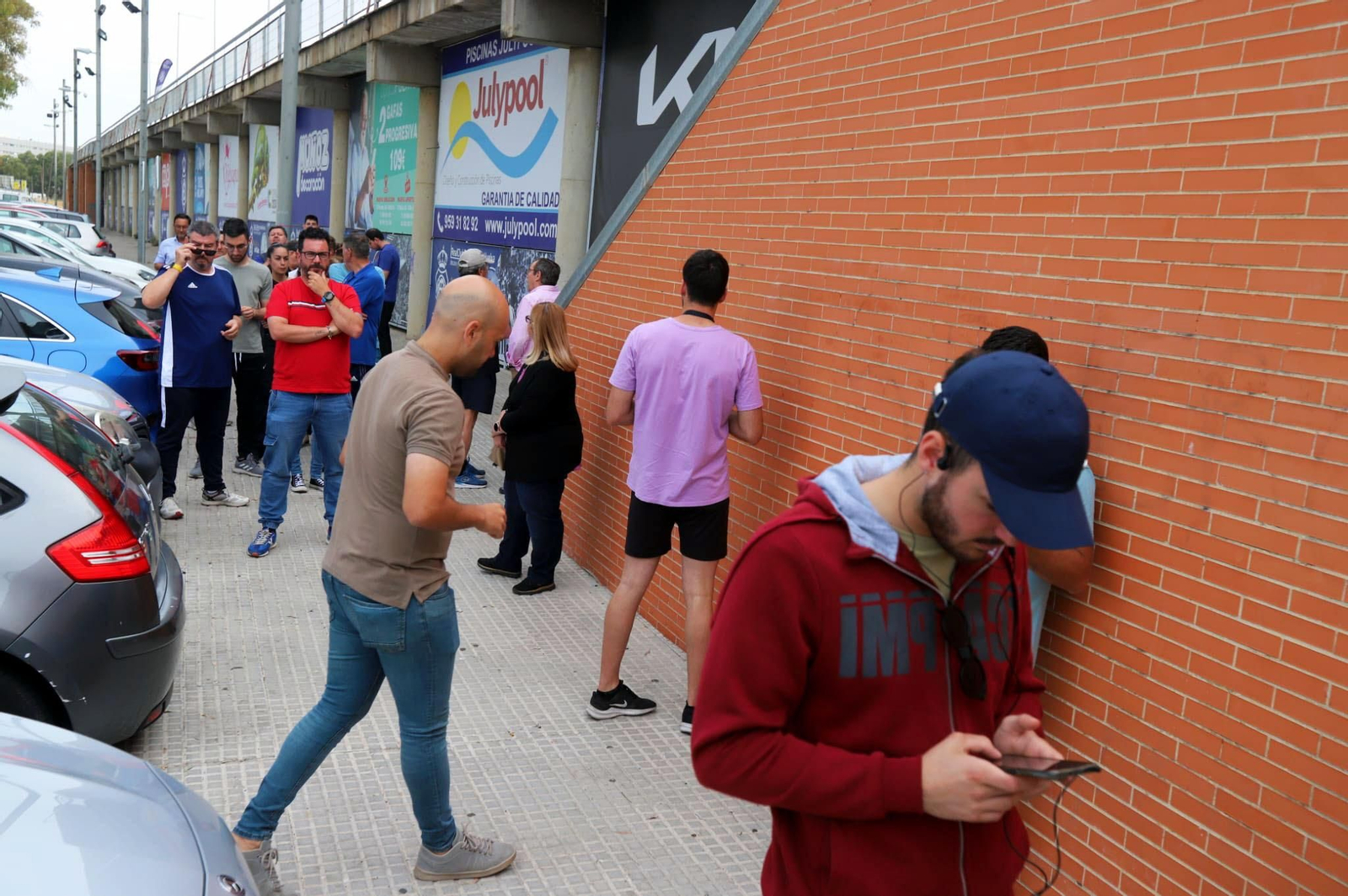 Las mejores imágenes de la venta de entradas para el partido Gimnástica Segoviana-Recreativo