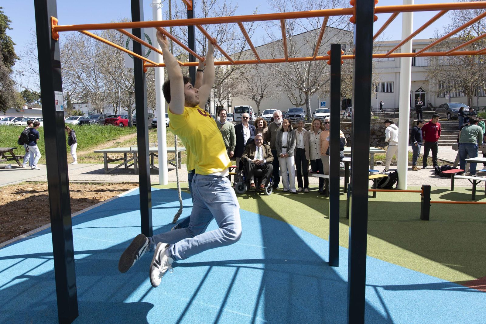El parque de calistenia del Campus de Rabanales, en imágenes