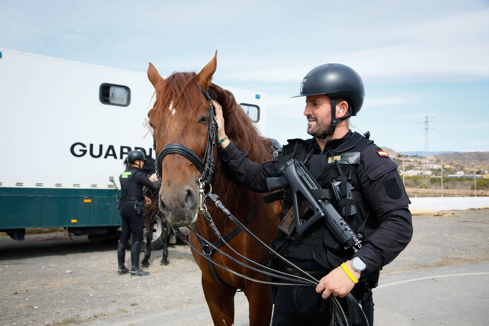 Imágenes del Escuadrón de Caballería de la Guardia Civil en Gádor.