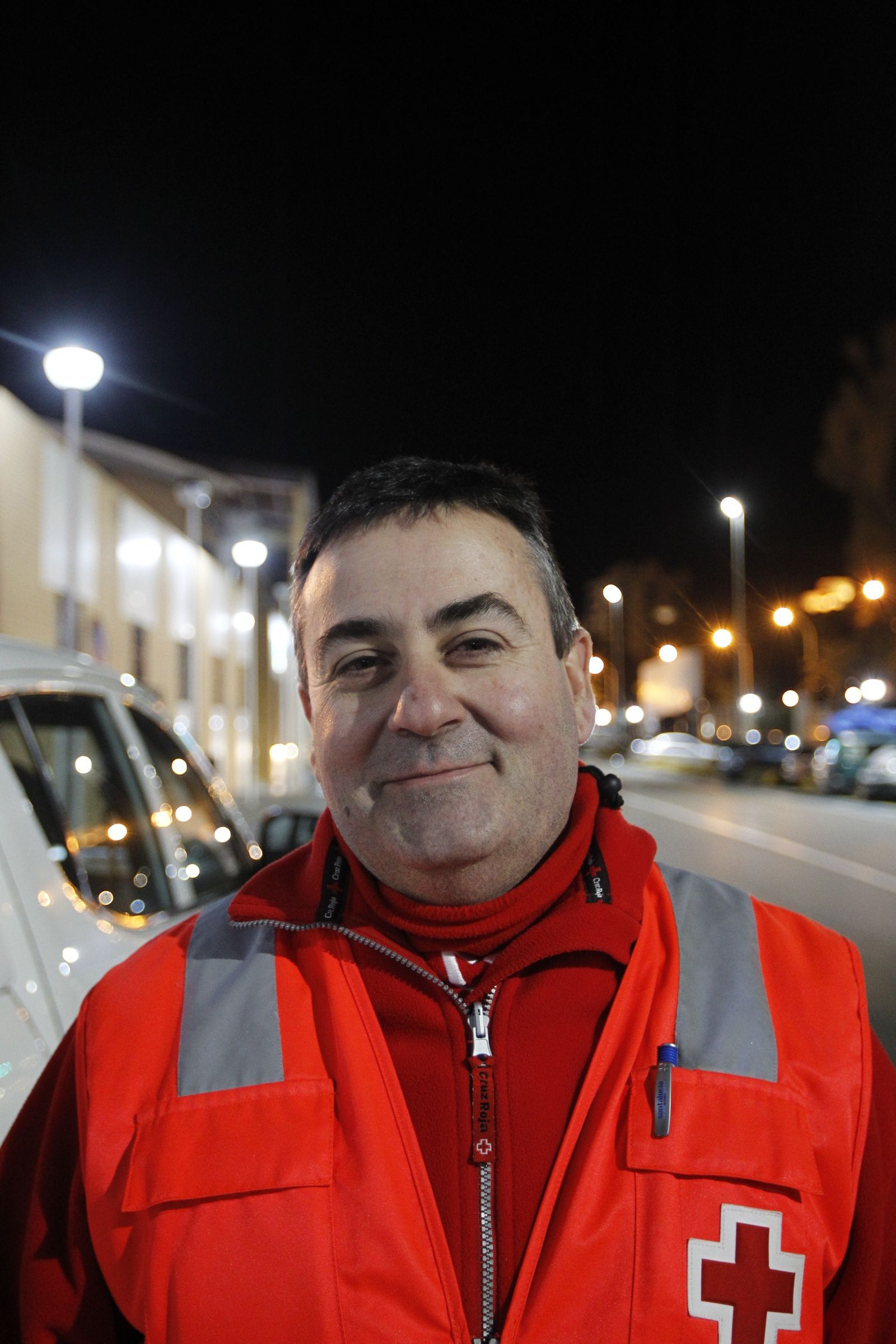 Antonio Alastrué durante una de las salidas nocturnas de la Unidad de Emergencia Social