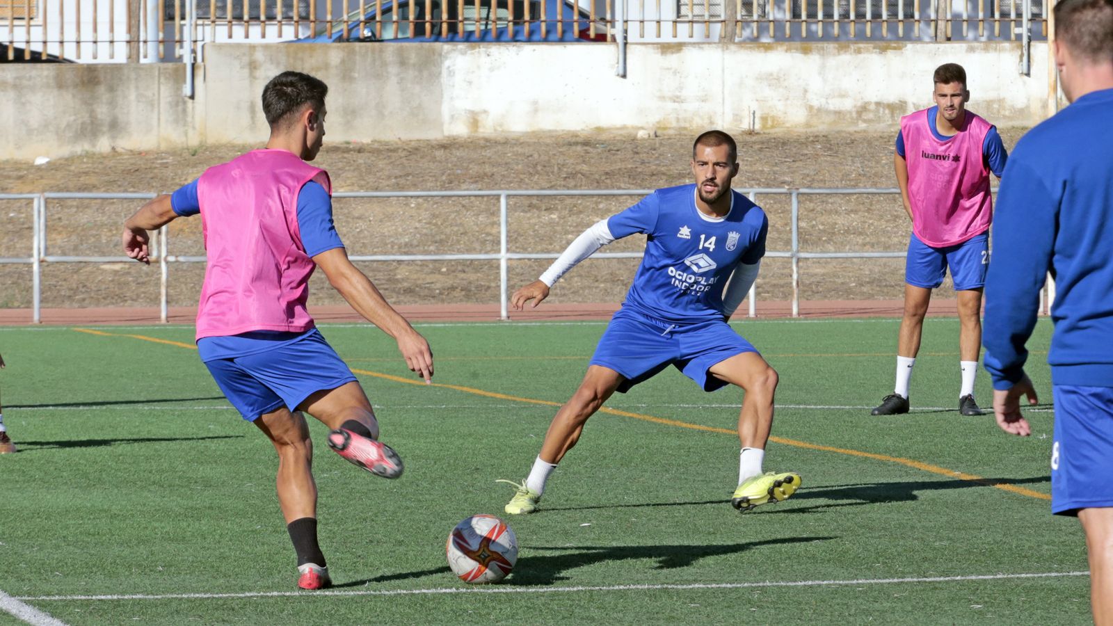 Lucas Correa ha sido sancionado con un partido por sus dos tarjetas amarillas en Utrera.