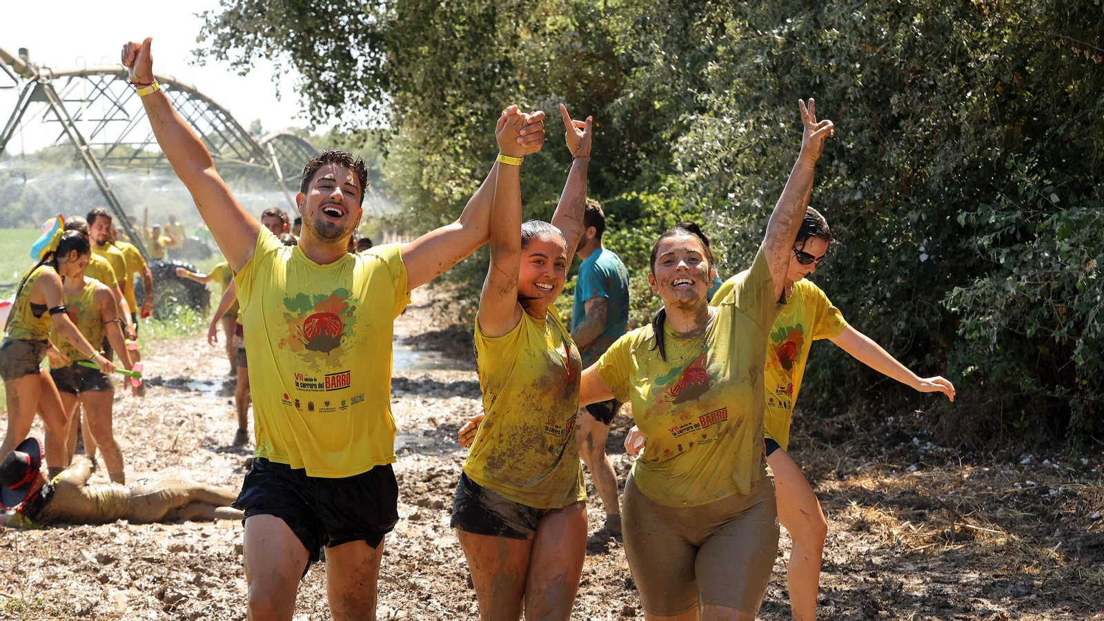 Búscate en la VII Carrera del Barro en La Barca
