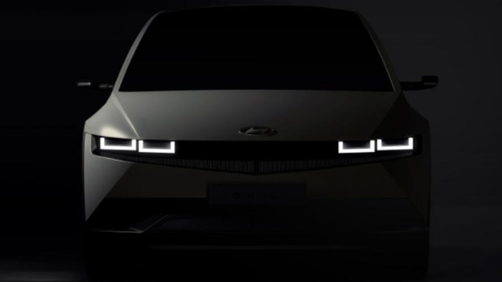 El Ioniq 5 será el primer modelo de la nueva submarca de Hyundai, Ioniq, destinada a comercializar sólo vehículos eléctricos.