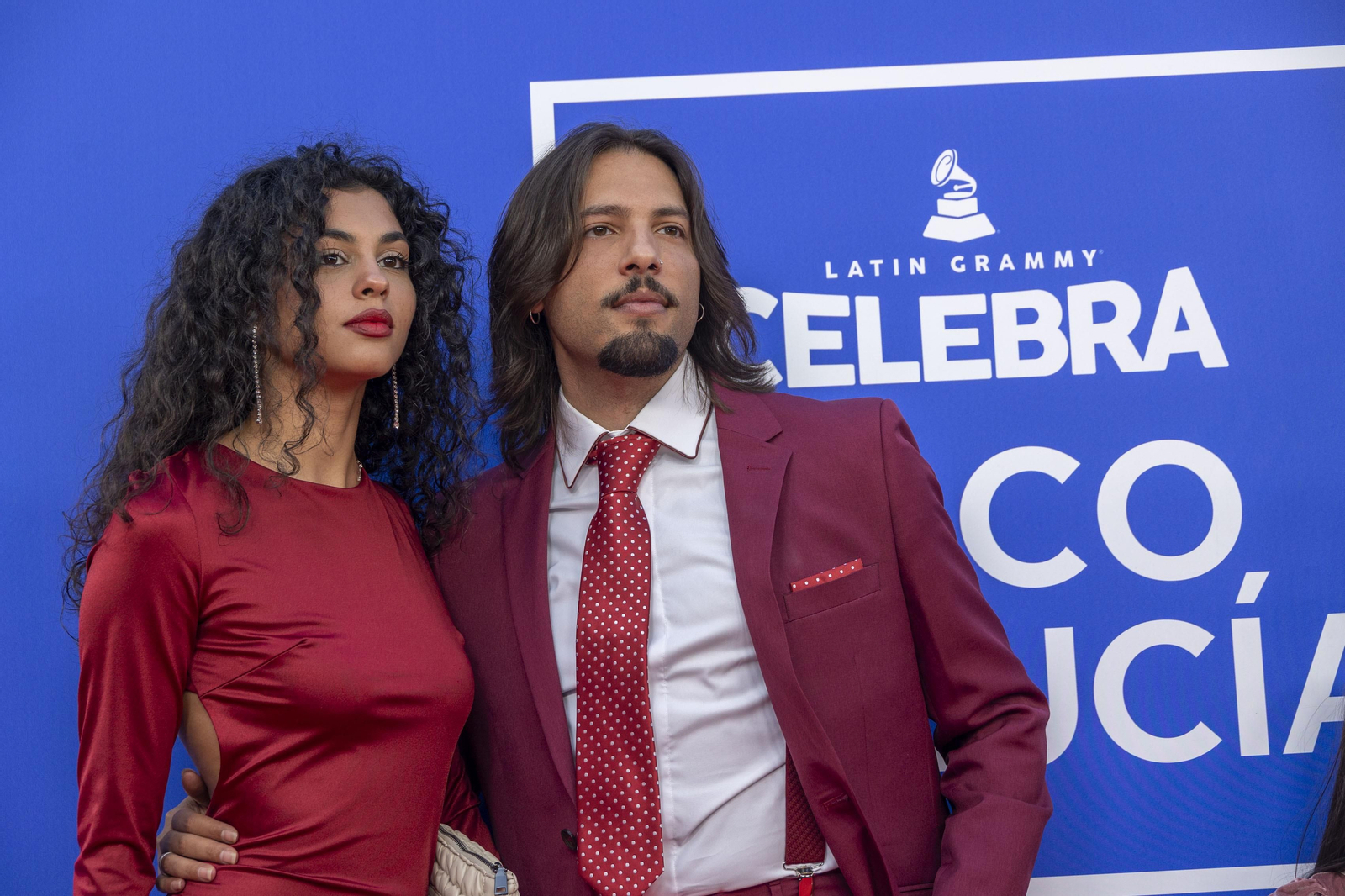 Las imágenes de la alfombra roja en el Falla con el homenaje de los Latin Grammy a Paco de Lucía
