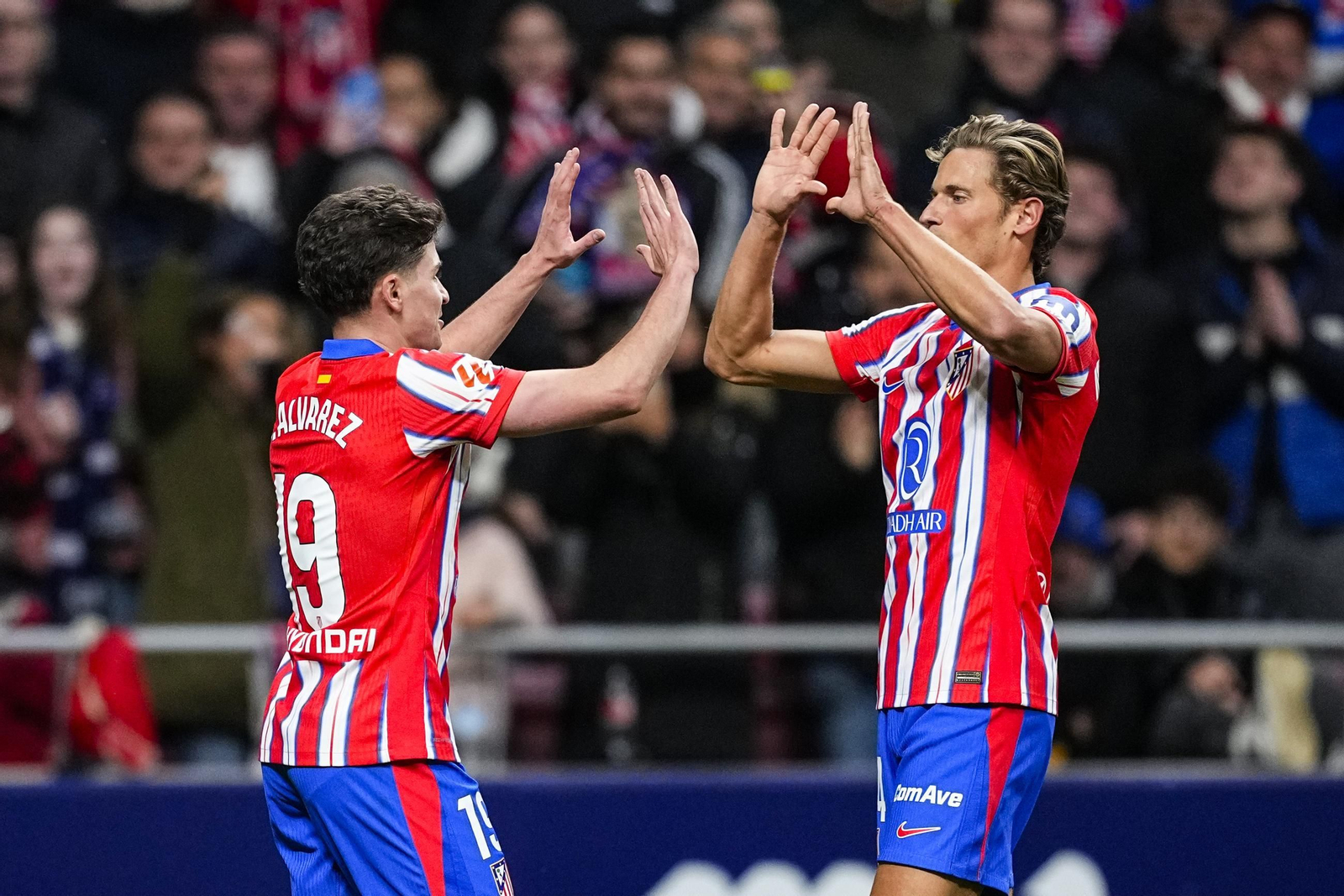 Las fotos de la remontada en el Atlético - Barcelona