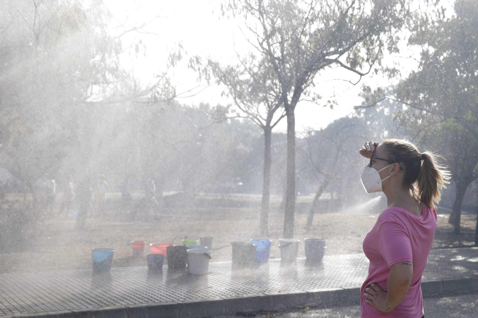El fuego arrasa Las Canteras en Puerto Real