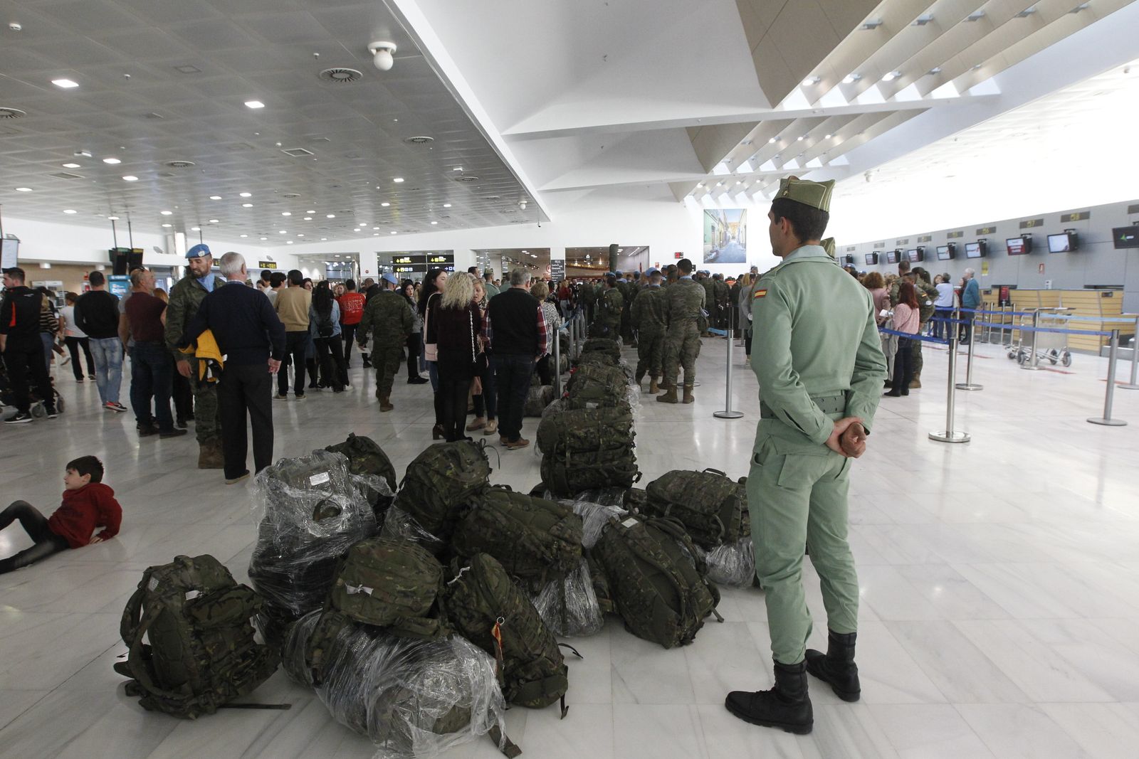 Fotogalería despedida contingente militar al Líbano