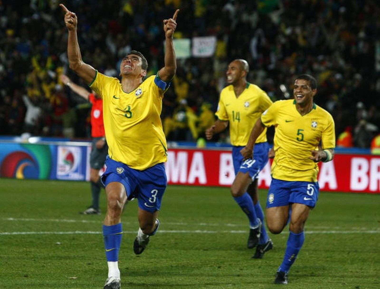 Brasil remonta y se lleva su tercer título (2-3)