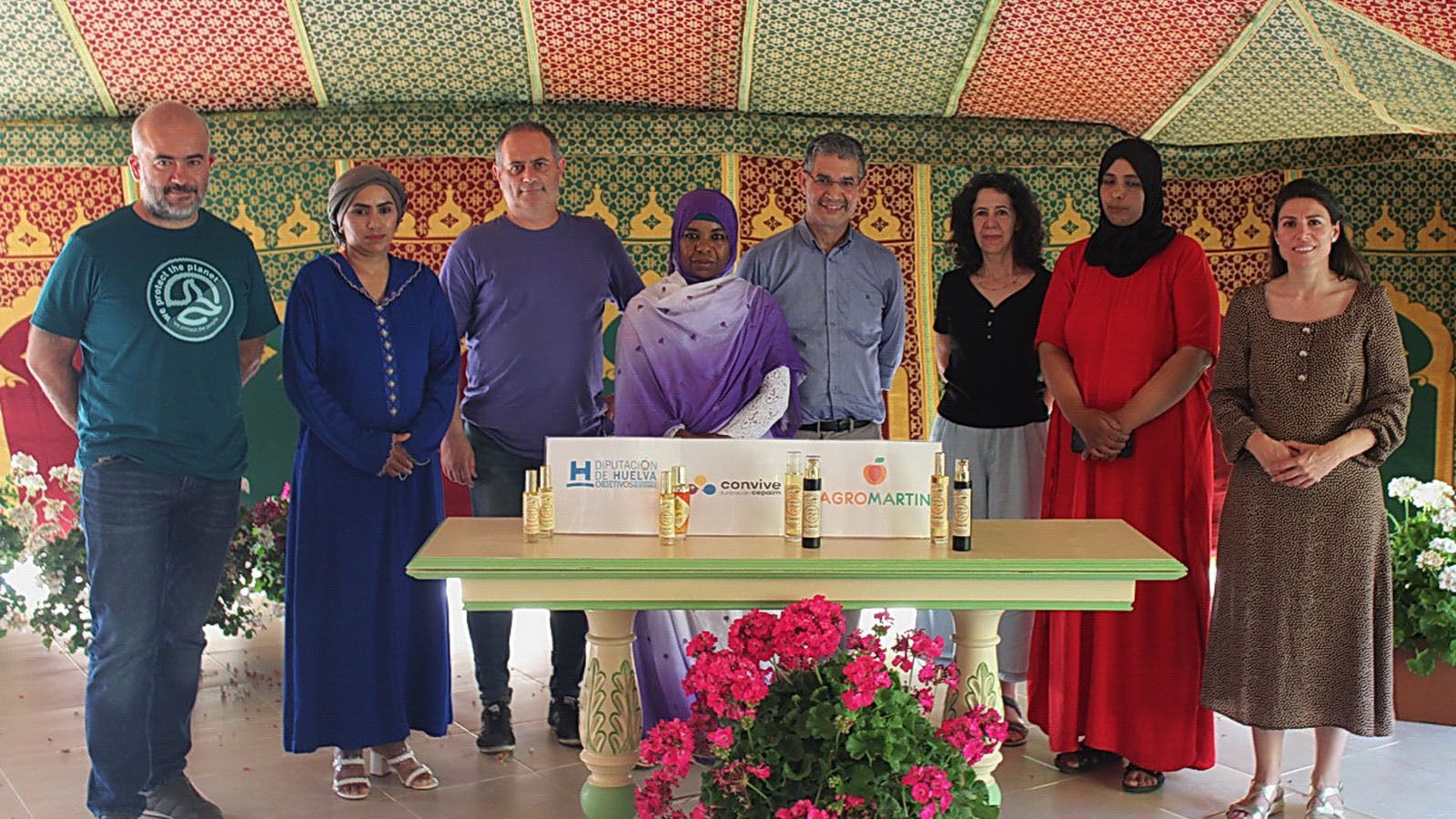 Representantes de todas las partes implicadas en la iniciativa