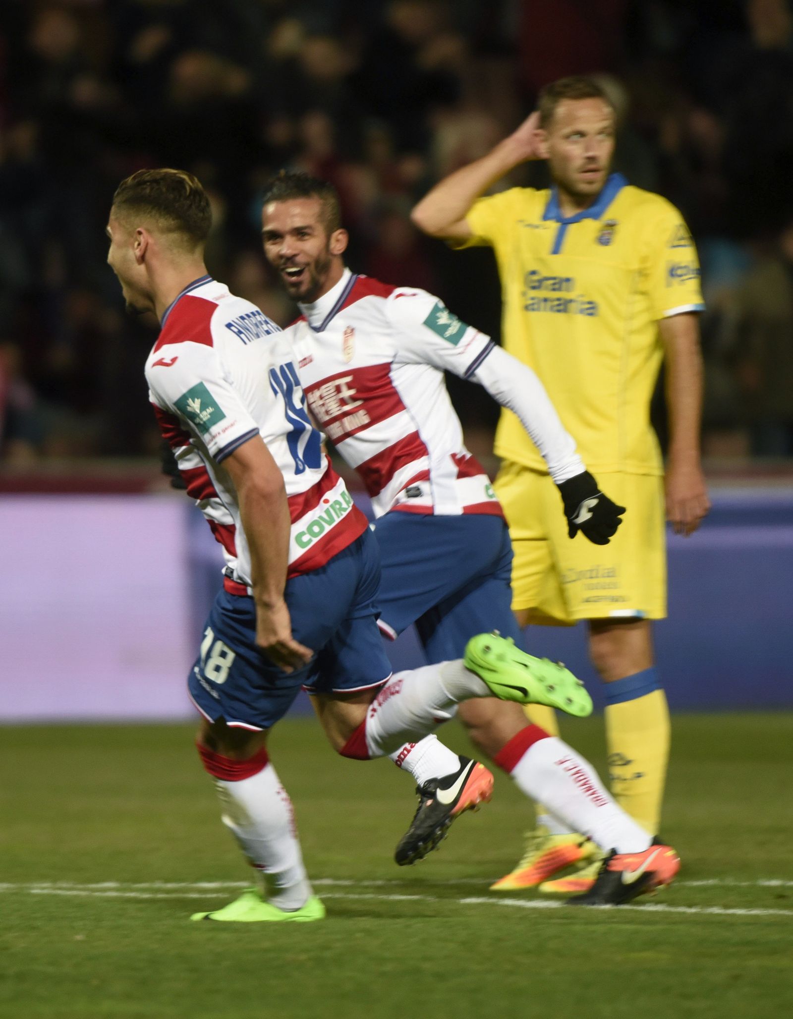 Andreas Pereira celebra su gol.