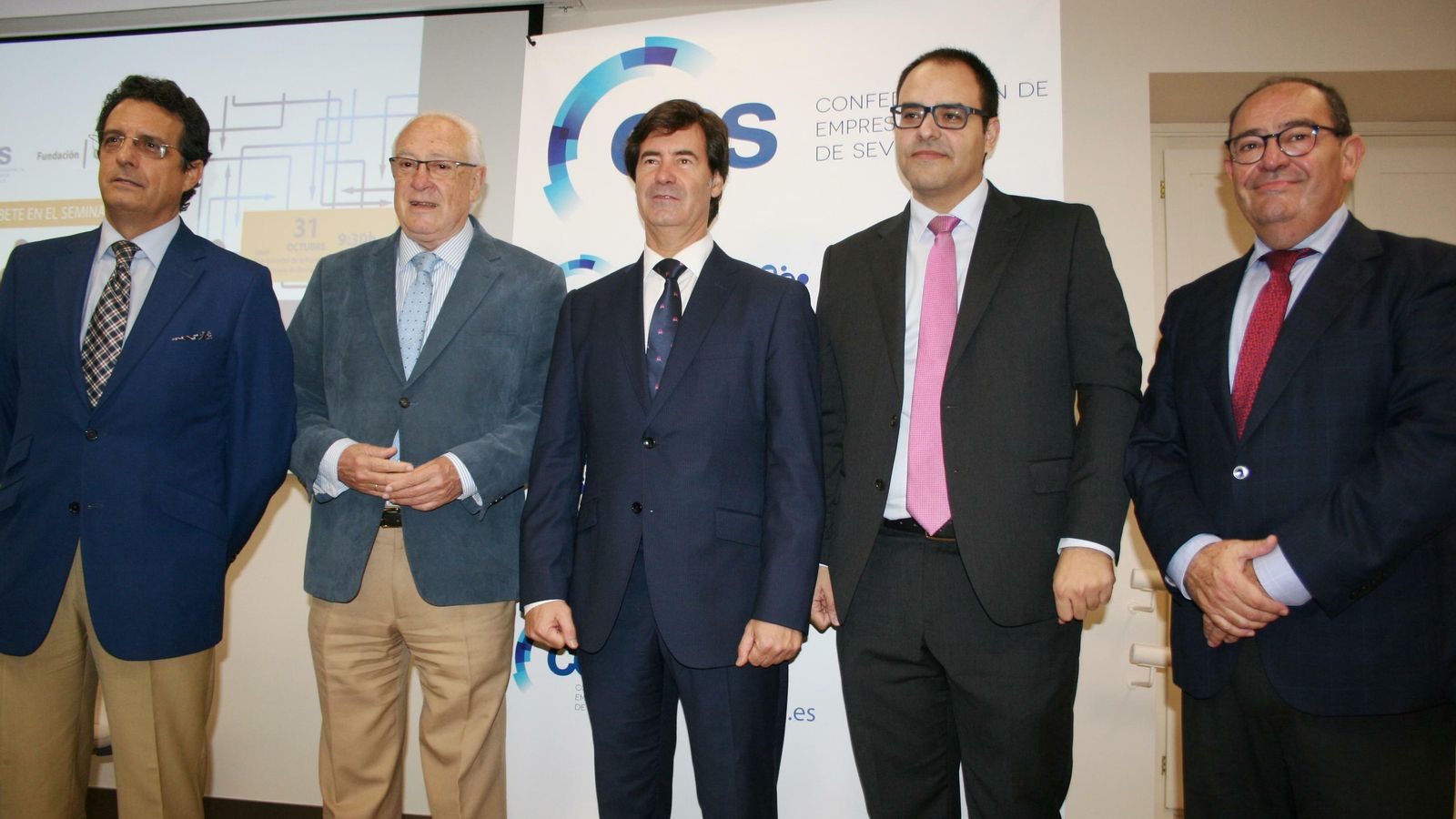 José A. Jiménez Ruiz, Jaime Raynaud, Miguel Rus, José Lorenzo y Tomás González, este jueves en las jornadas logísticas.