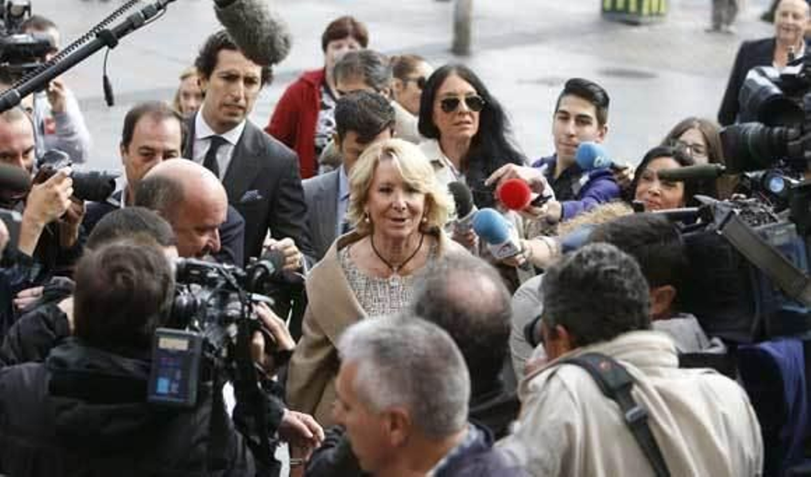 Aguirre, "contenta" de haber contado "por fin" el incidente de tráfico