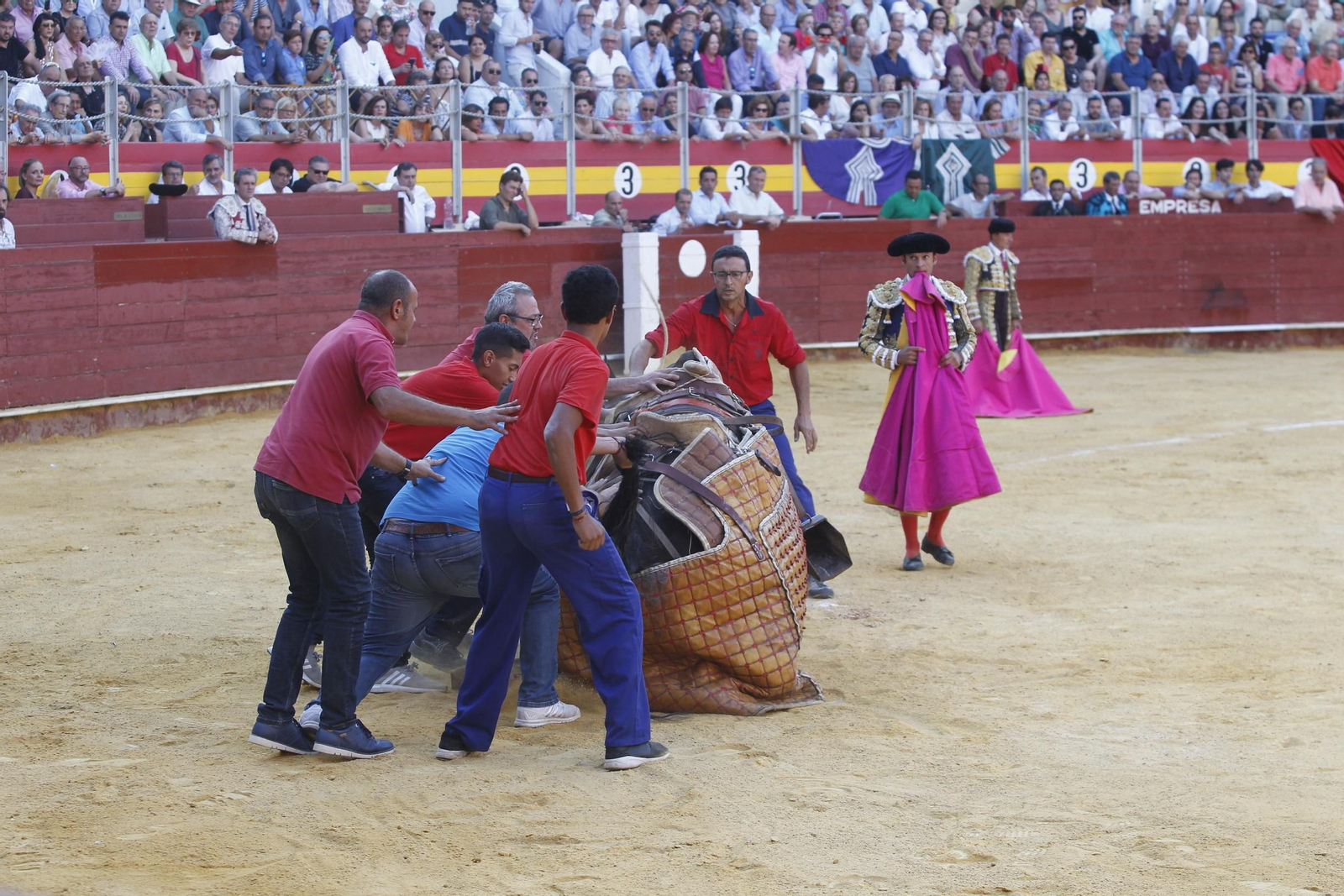 Fotogalería segunda corrida de toros. Feria de Almeria 2019