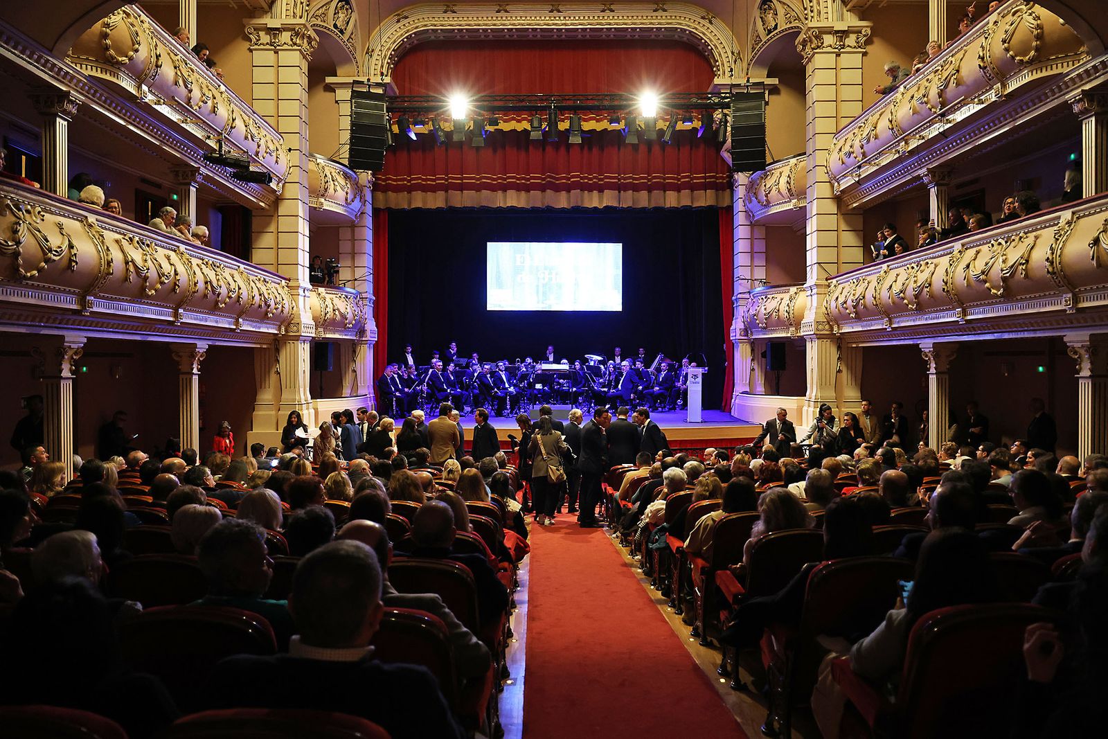 Imágenes del llamador del Acto de entrega del premio de 'El llamador de Huelva' de Canal Sur a La Casa de los Milagros