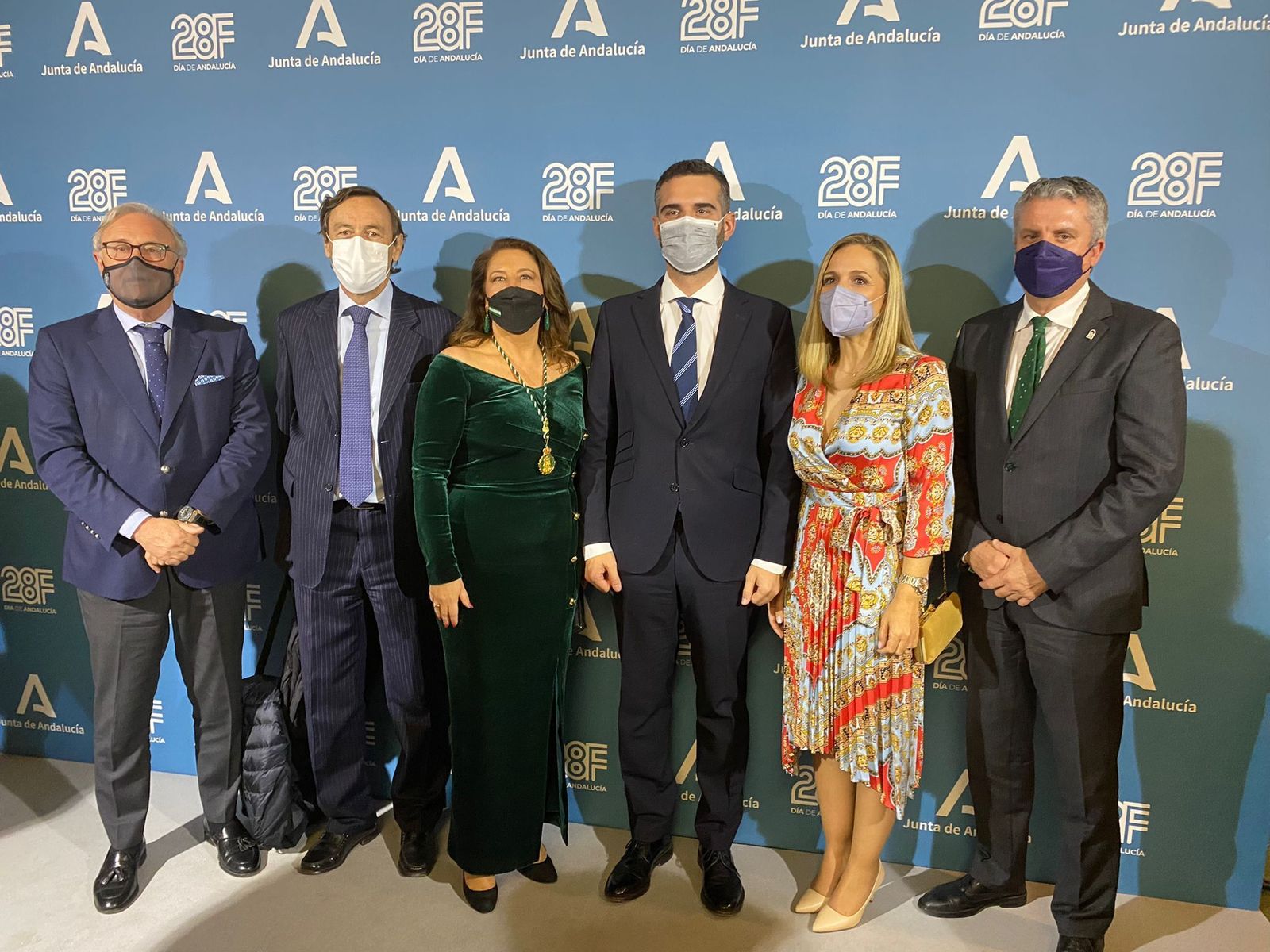 Jesús Caicedo, Rafael Hernando, Carmen Crespo, Ramón Fernández-Pacheco, Maribel Sánchez y Juan de la Cruz