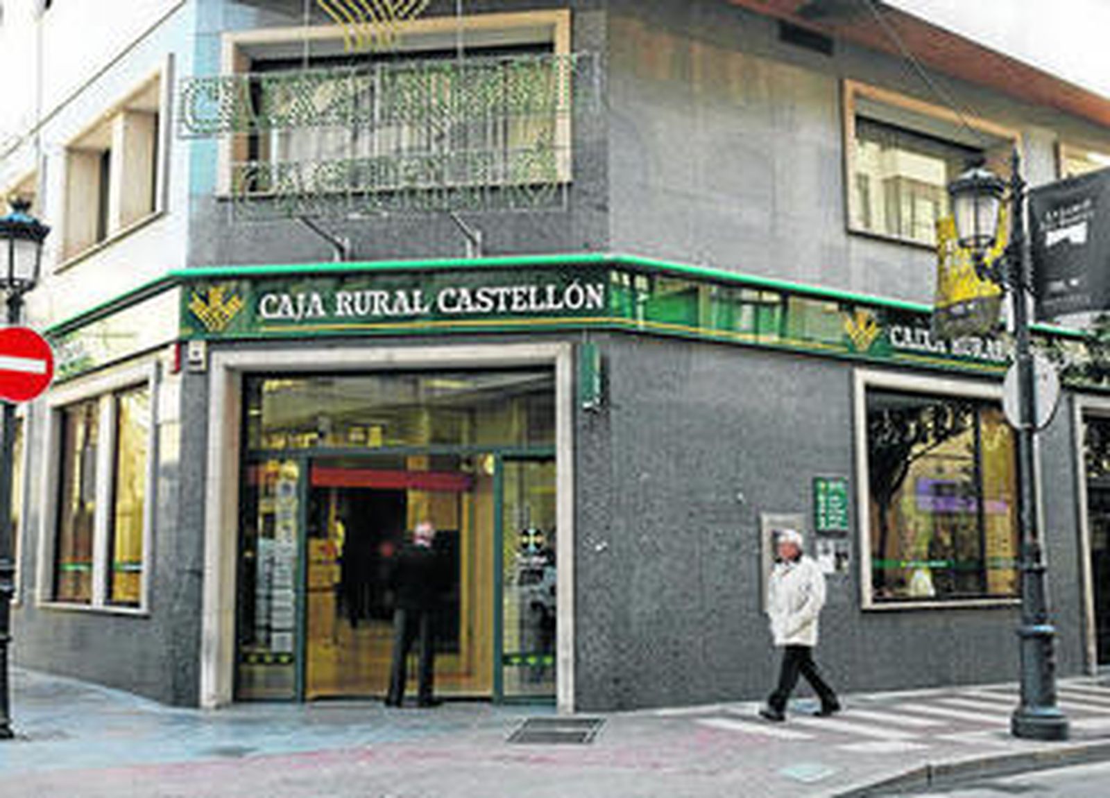 Imagen de una oficina de la Caja Rural de Castellón.