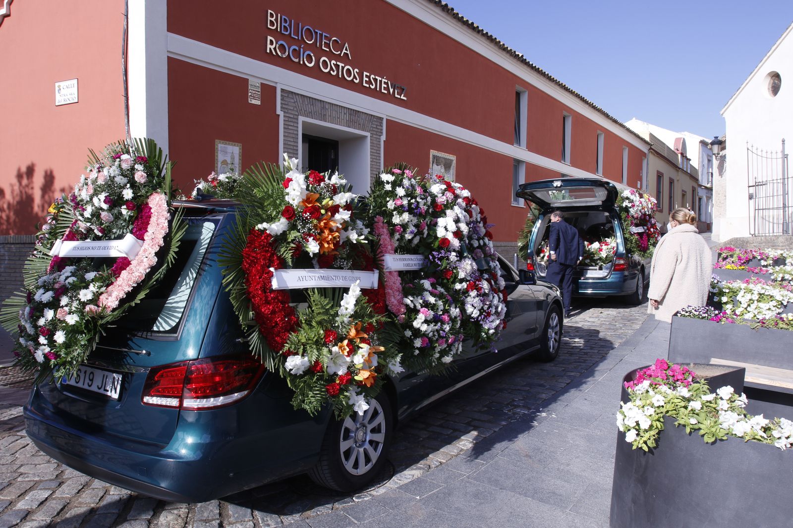 Funeral en Gines de El Mani