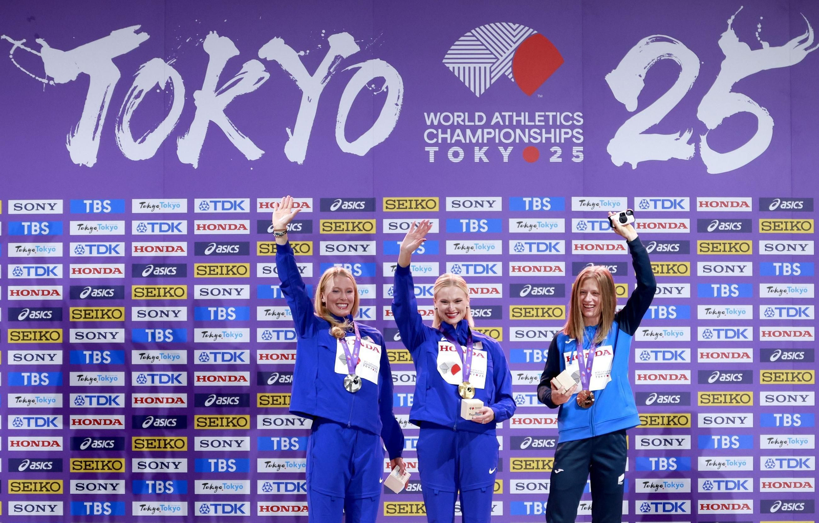 Las fotos del prometedor triunfo de Attaoui y del resto de la jornada del Mundial de Atletismo