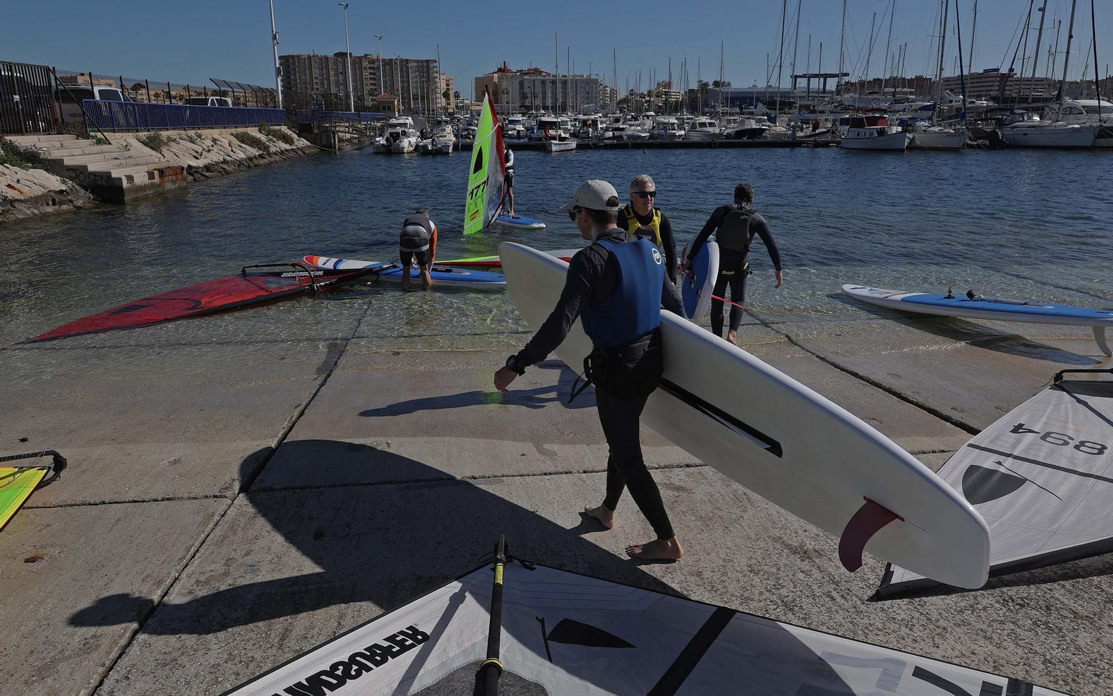 Fotos de la segunda jornada de la Copa de Andalucía de la clase windsurfer en La Línea