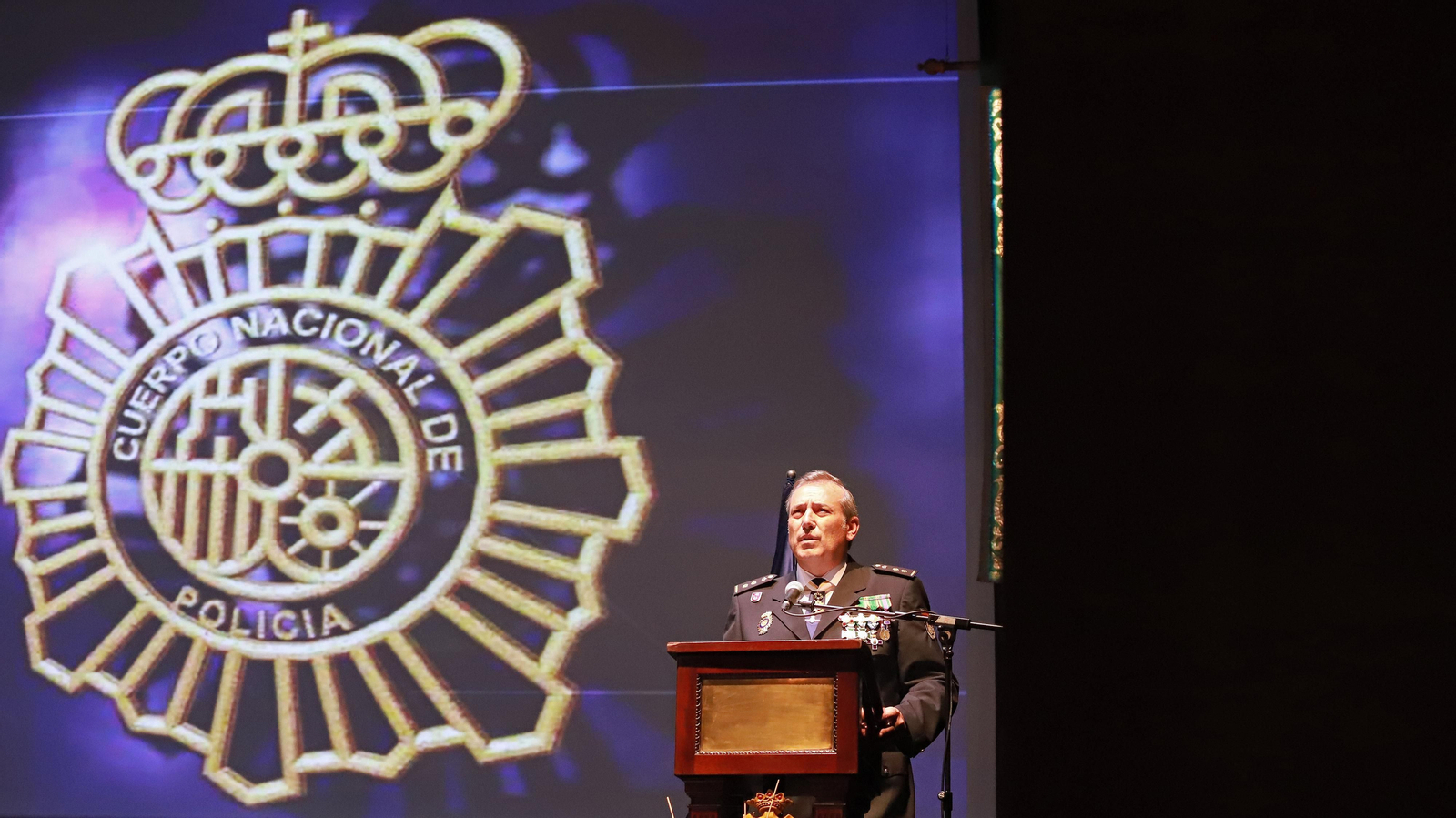 Las mejores fotos del Día de la Policía Nacional en la comarca