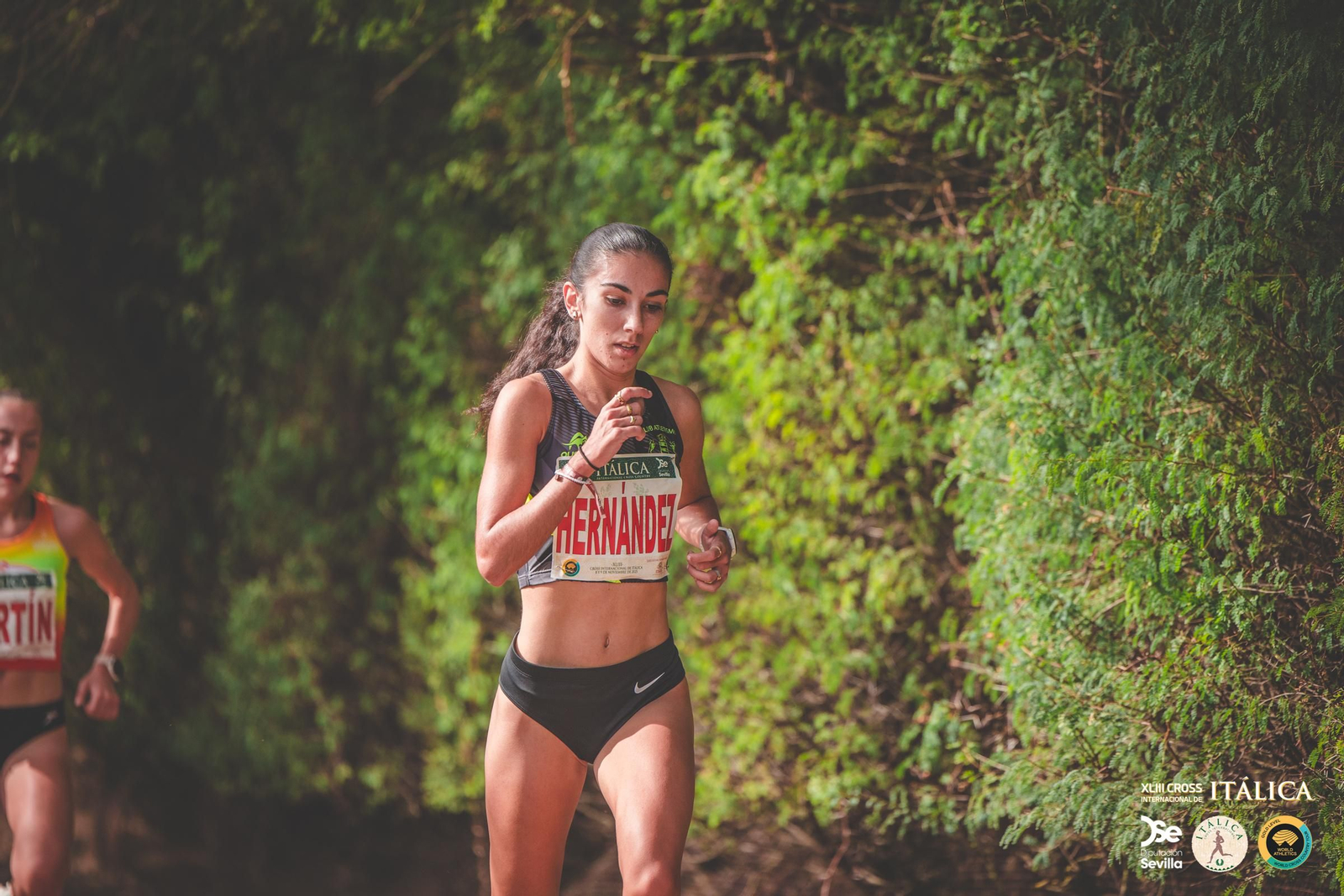 Búscate en las fotos del Cross de Itálica 2025 | 11