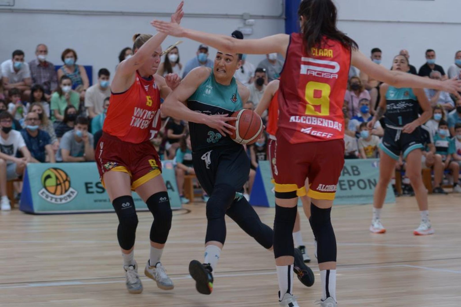 Ana Pocek, en un partido.