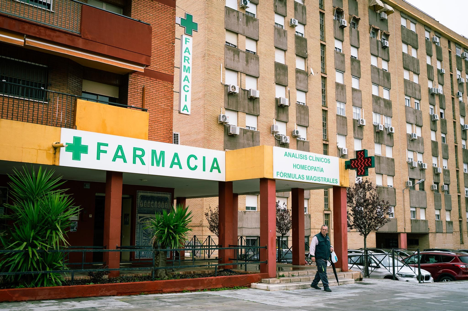 Imágenes del viernes 4 de abril en Huelva