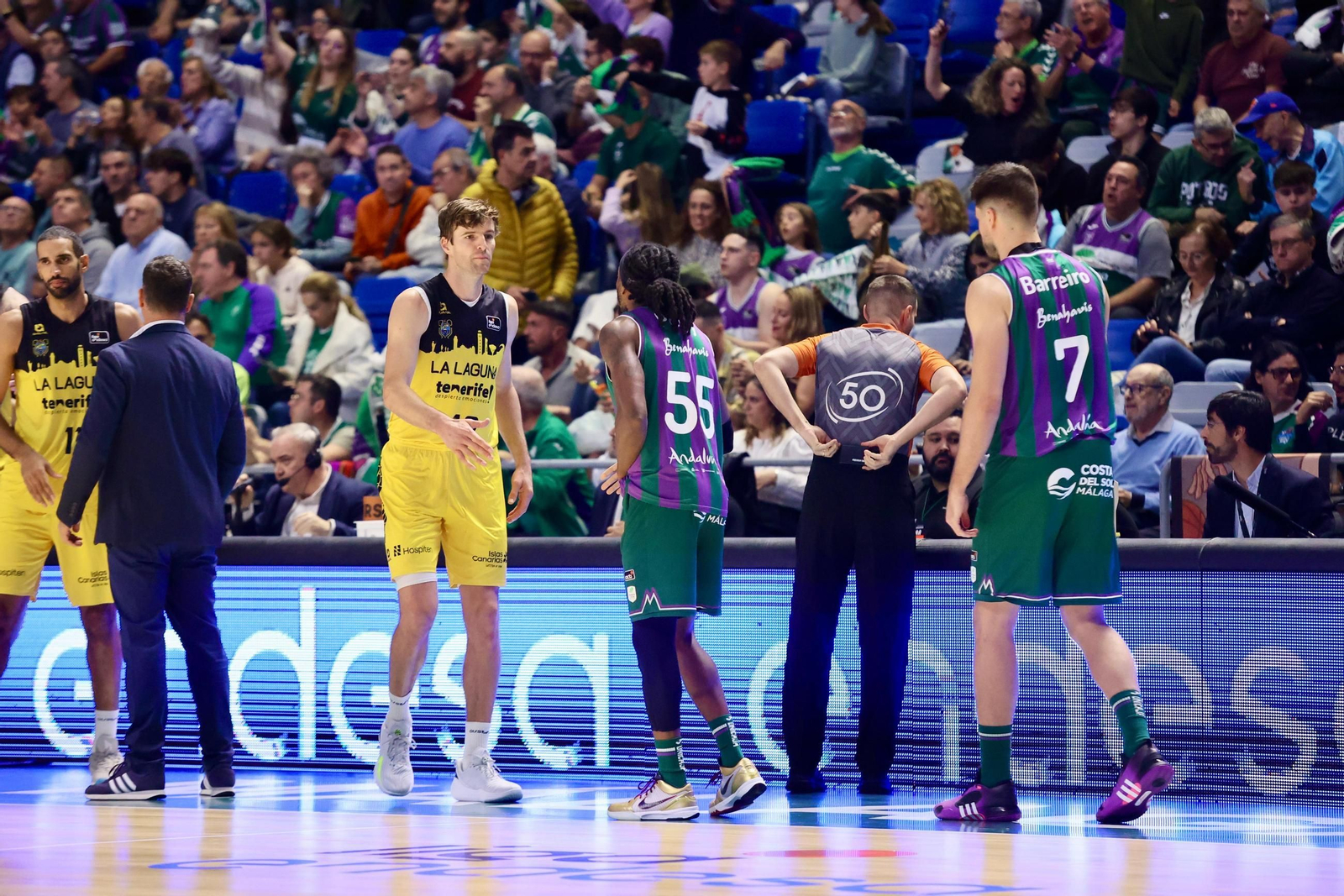 El Unicaja-La Laguna Tenerife, en fotos