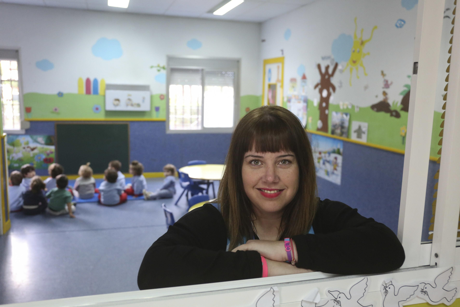 Laura Vela en las instalaciones del centro que dirige, la escuela Sagrada Familia.
